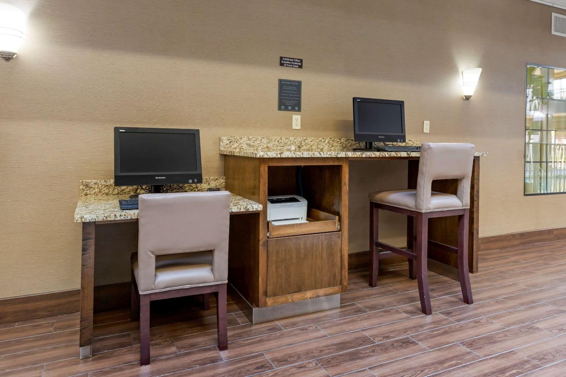 Comfort Suites Fredericksburg South gallery photo in Fredericksburg, VA — image 30