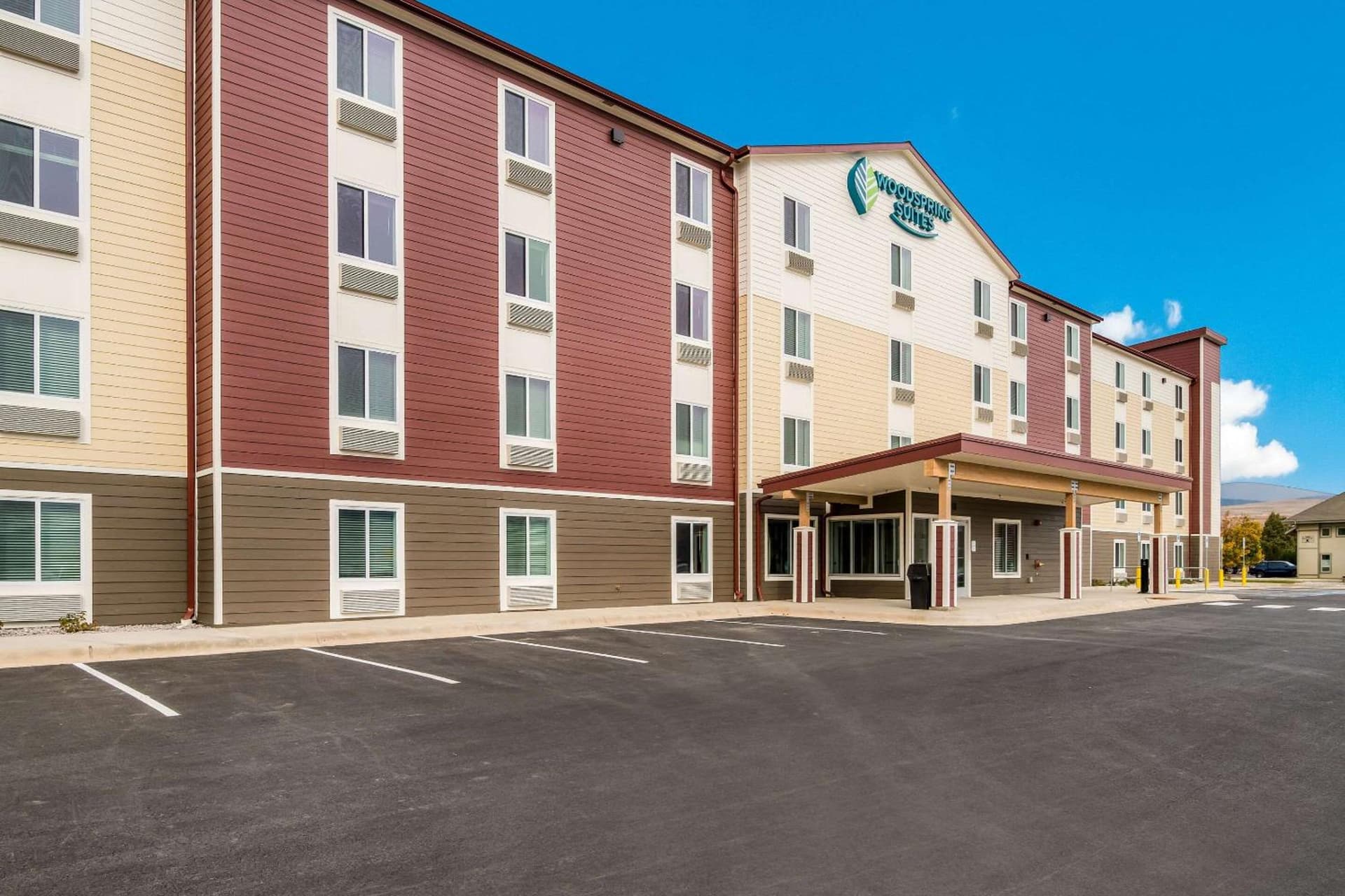 WoodSpring Suites Missoula property views in Missoula, MT — gallery photo 3