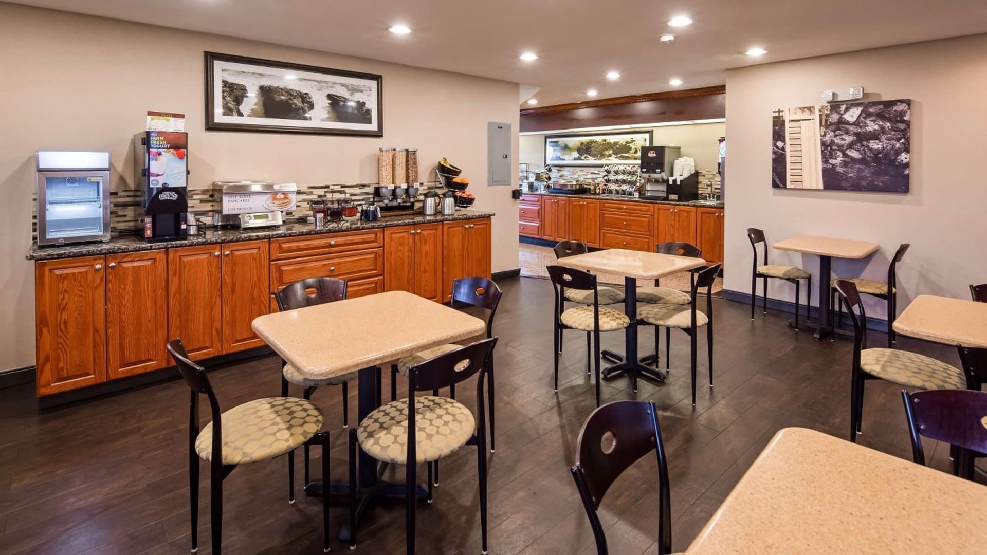 Best Western Providence Warwick Airport Inn gallery photo in Warwick, RI — image 31