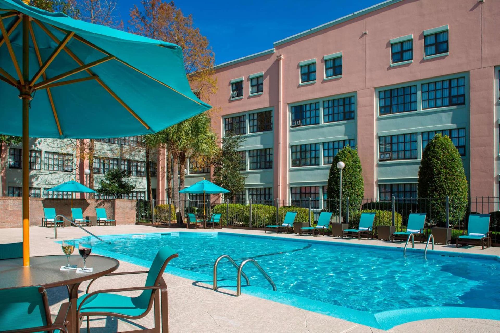 Sonesta ES Suites New Orleans Convention Center property views in New Orleans, LA — gallery photo 3