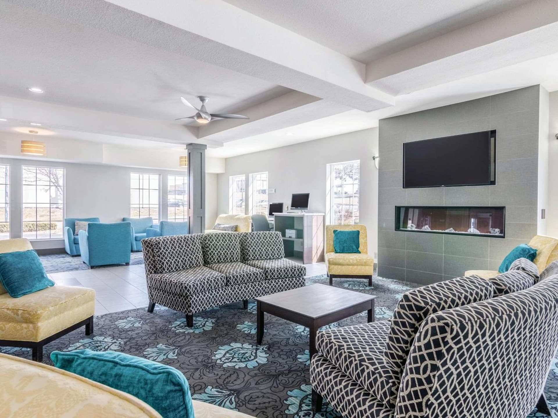 La Quinta by Wyndham Kansas City Airport gallery photo in Kansas City, KS — image 30