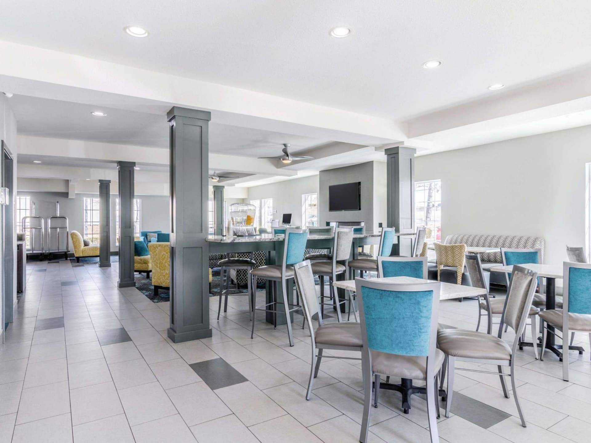 La Quinta by Wyndham Kansas City Airport gallery photo in Kansas City, KS — image 34
