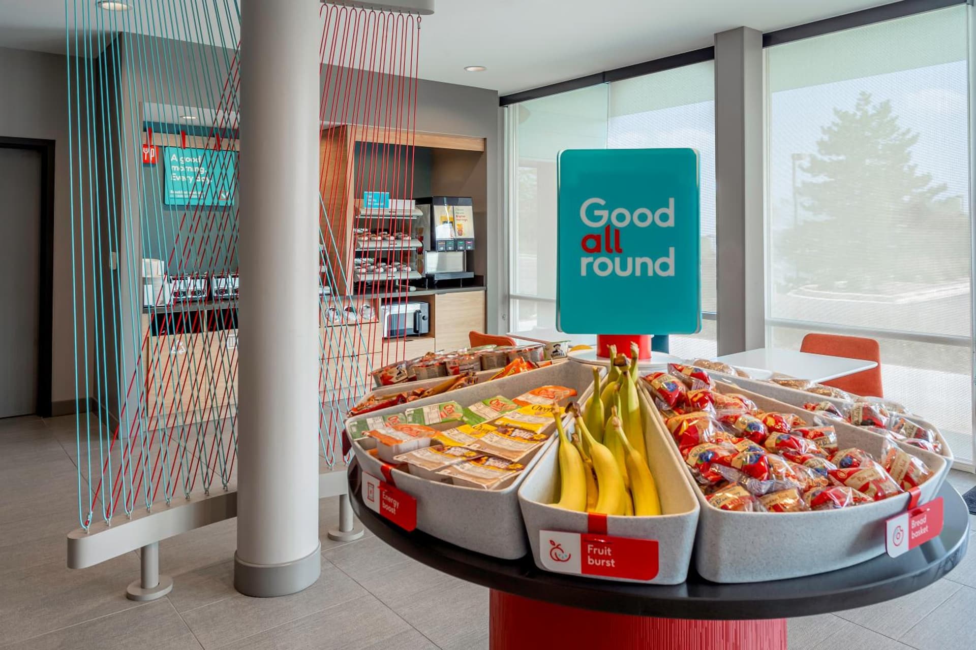 avid hotels Milwaukee West - Waukesha by IHG property views in Pewaukee — gallery photo 3