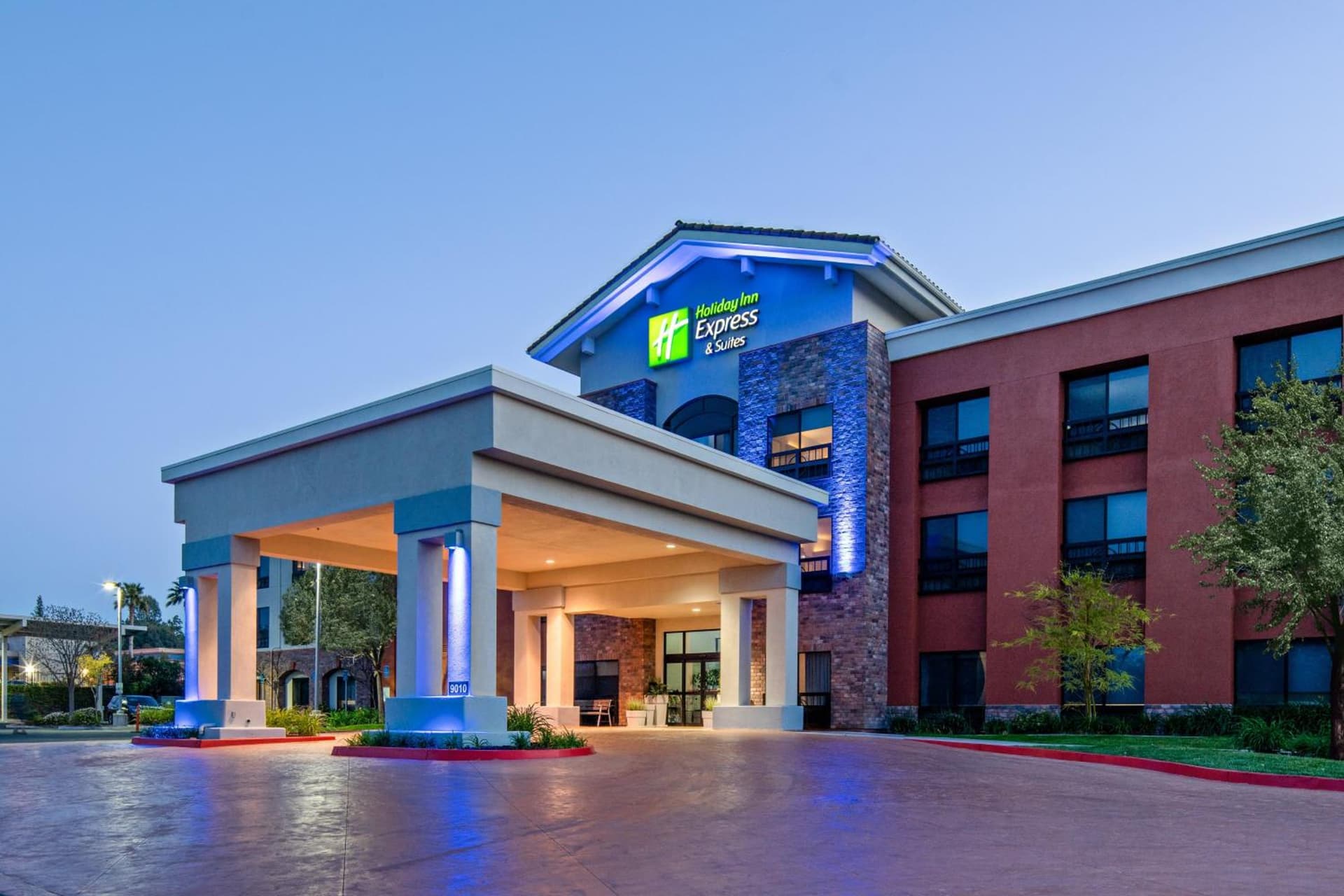 Holiday Inn Express Hotel & Suites Atascadero by IHG gallery photo in Atascadero, CA — image 53
