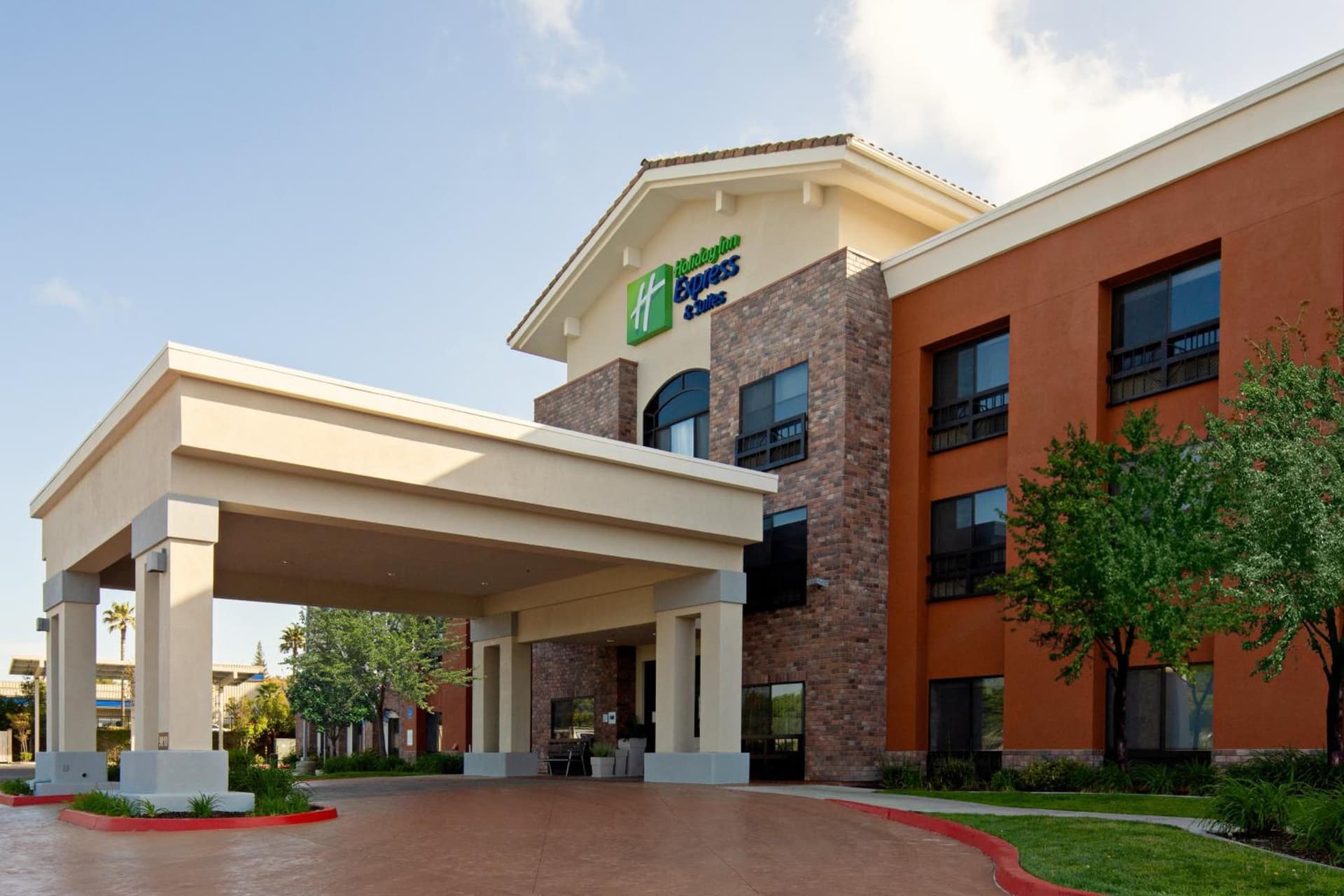 Holiday Inn Express Hotel & Suites Atascadero by IHG gallery photo in Atascadero, CA — image 15