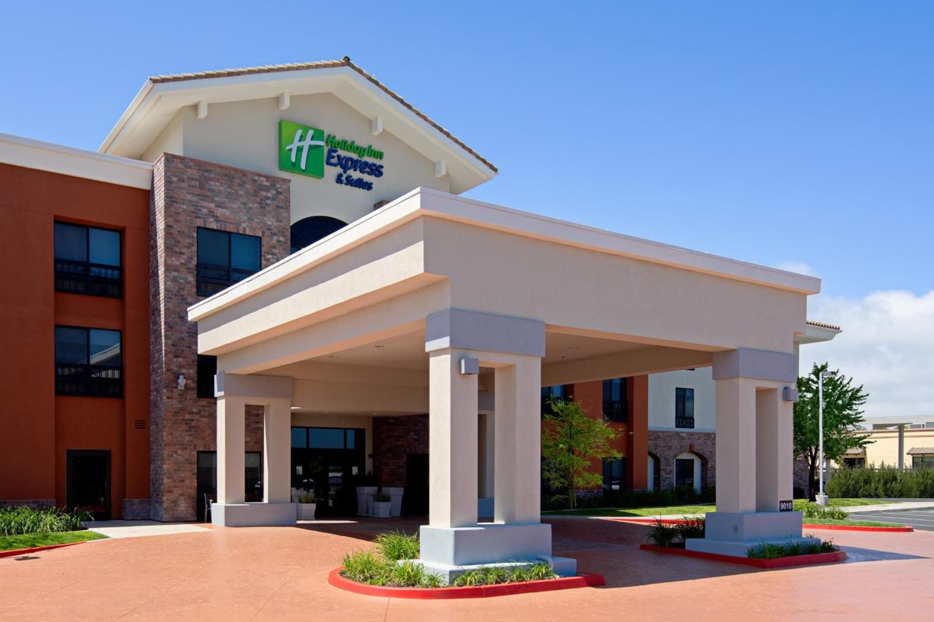 Holiday Inn Express Hotel & Suites Atascadero by IHG gallery photo in Atascadero, CA — image 85