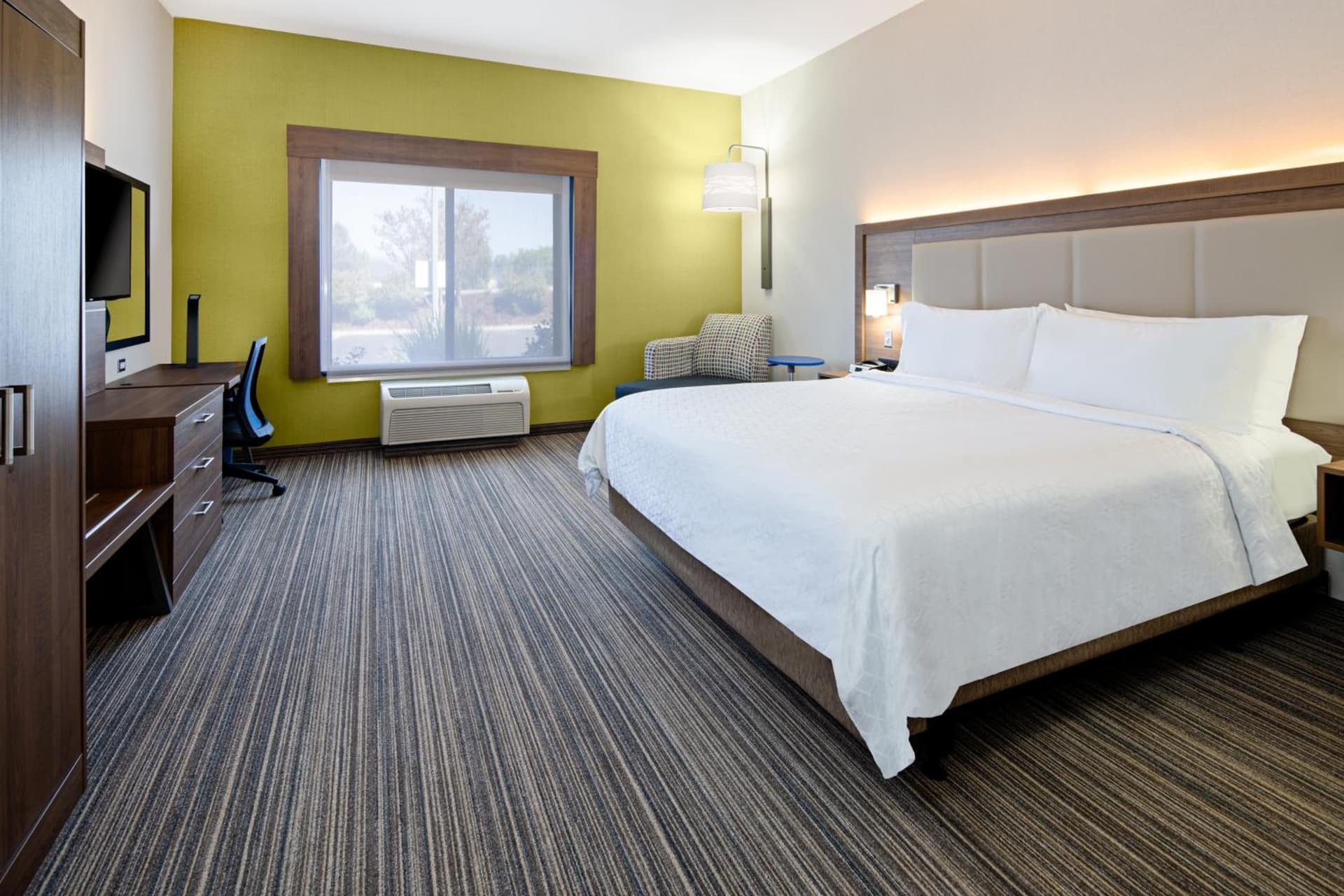 Holiday Inn Express Hotel & Suites Atascadero by IHG gallery photo in Atascadero, CA — image 13
