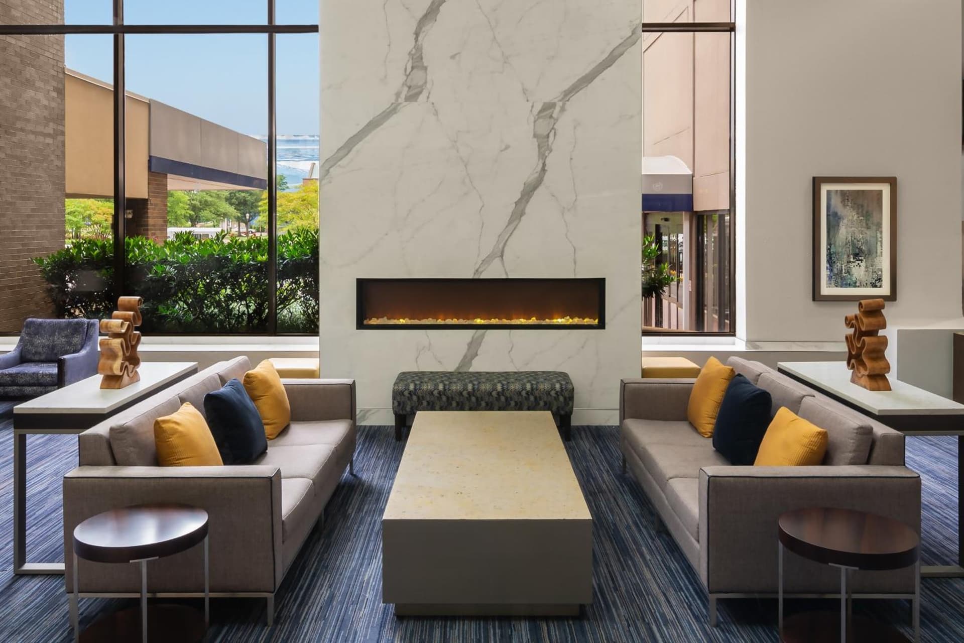 Sheraton Norfolk Waterside Hotel interior in Norfolk, VA — gallery photo 2