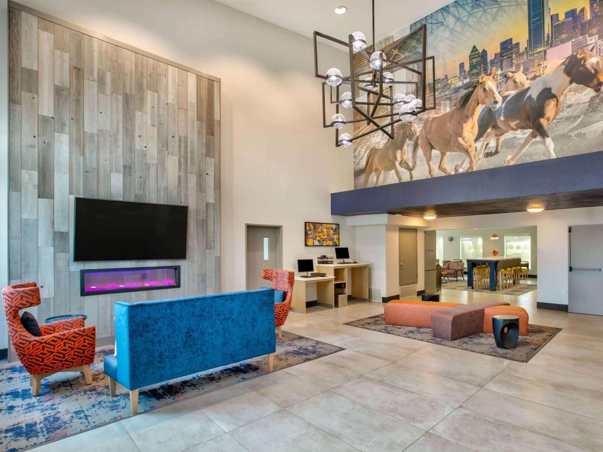 La Quinta by Wyndham Dallas - Las Colinas interior in Irving, TX — gallery photo 2