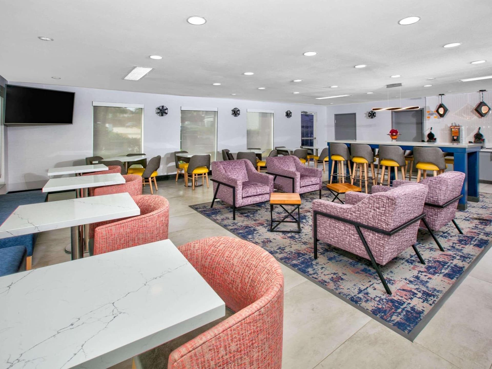 La Quinta by Wyndham Dallas - Las Colinas gallery photo in Irving, TX — image 11