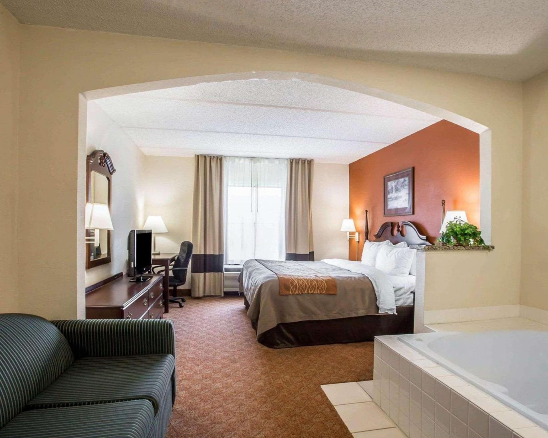 Comfort Inn & Suites Spartanburg North gallery photo in Spartanburg, SC — image 13