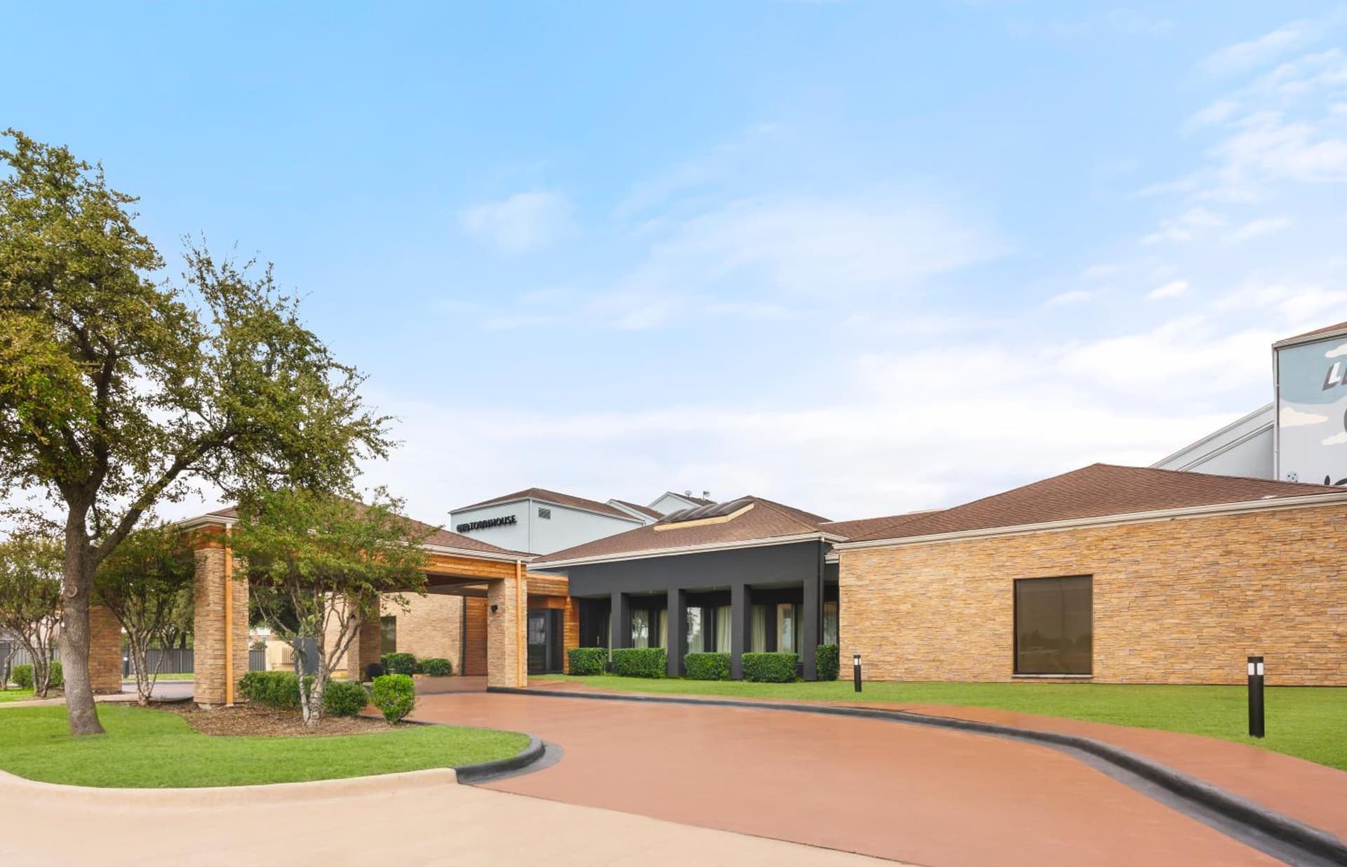 Super 8 by Wyndham Dallas Love Field Airport gallery photo in Dallas, TX — image 30