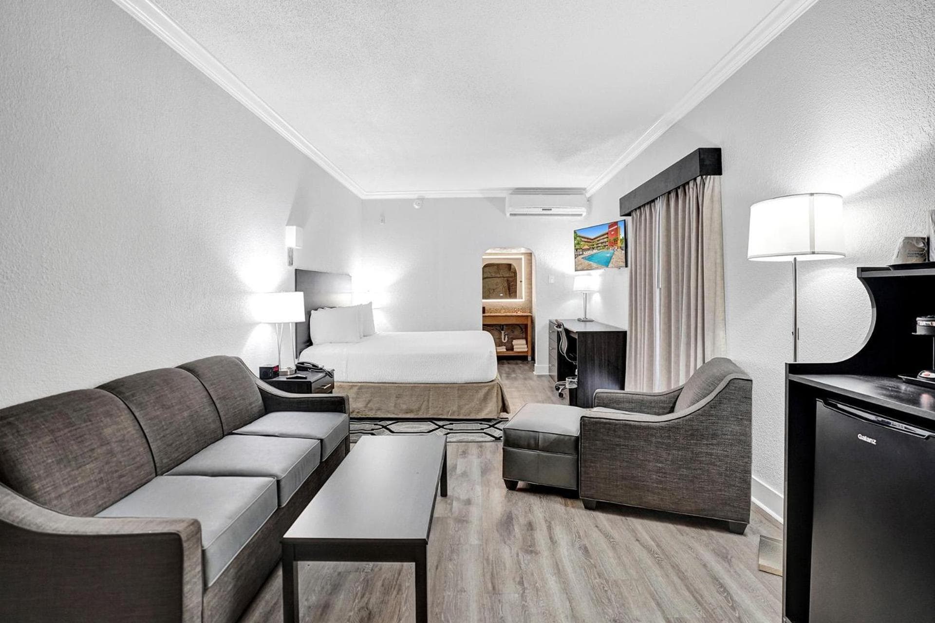The Harrison Hotel Downtown Hollywood FL, an Ascend Collection Hotel gallery photo in Hollywood, FL — image 27