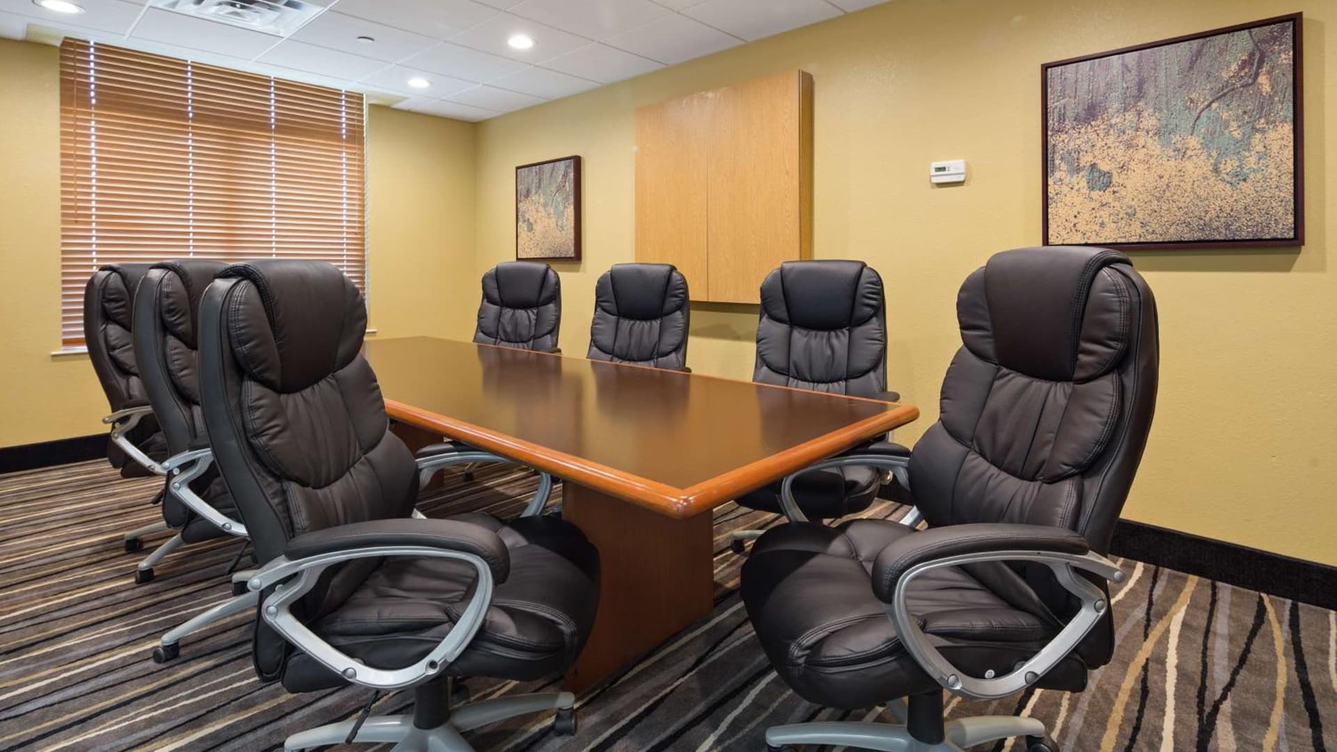 Best Western Plus Birmingham Inn & Suites gallery photo in Birmingham, AL — image 16