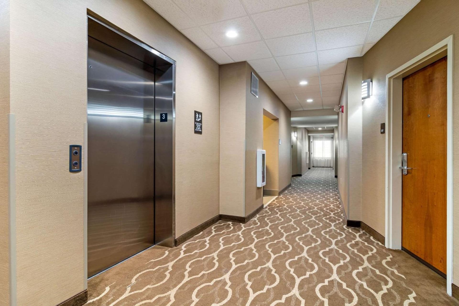 Comfort Suites Byron Warner Robins gallery photo in Byron, GA — image 14