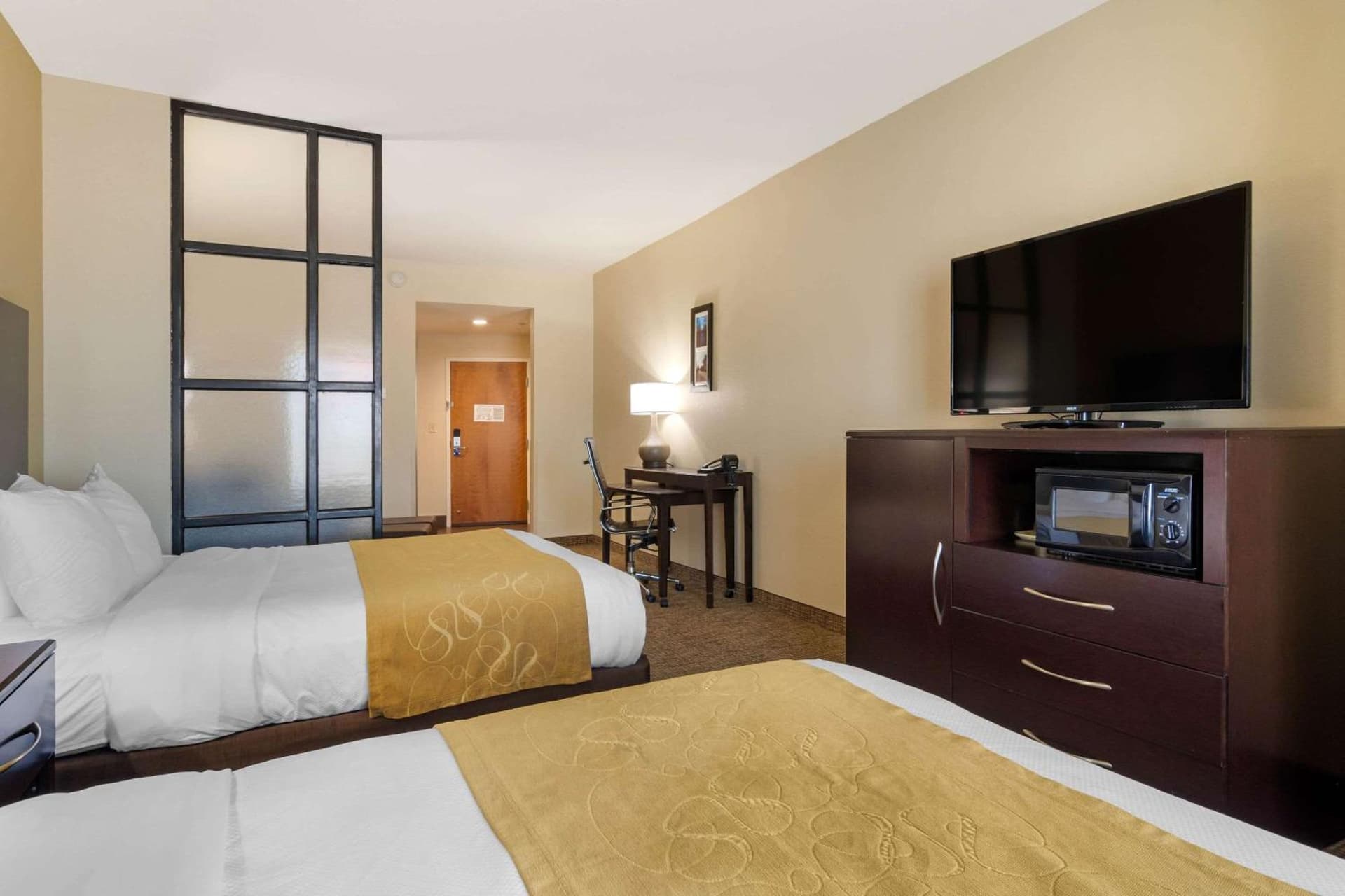 Comfort Suites Byron Warner Robins gallery photo in Byron, GA — image 25