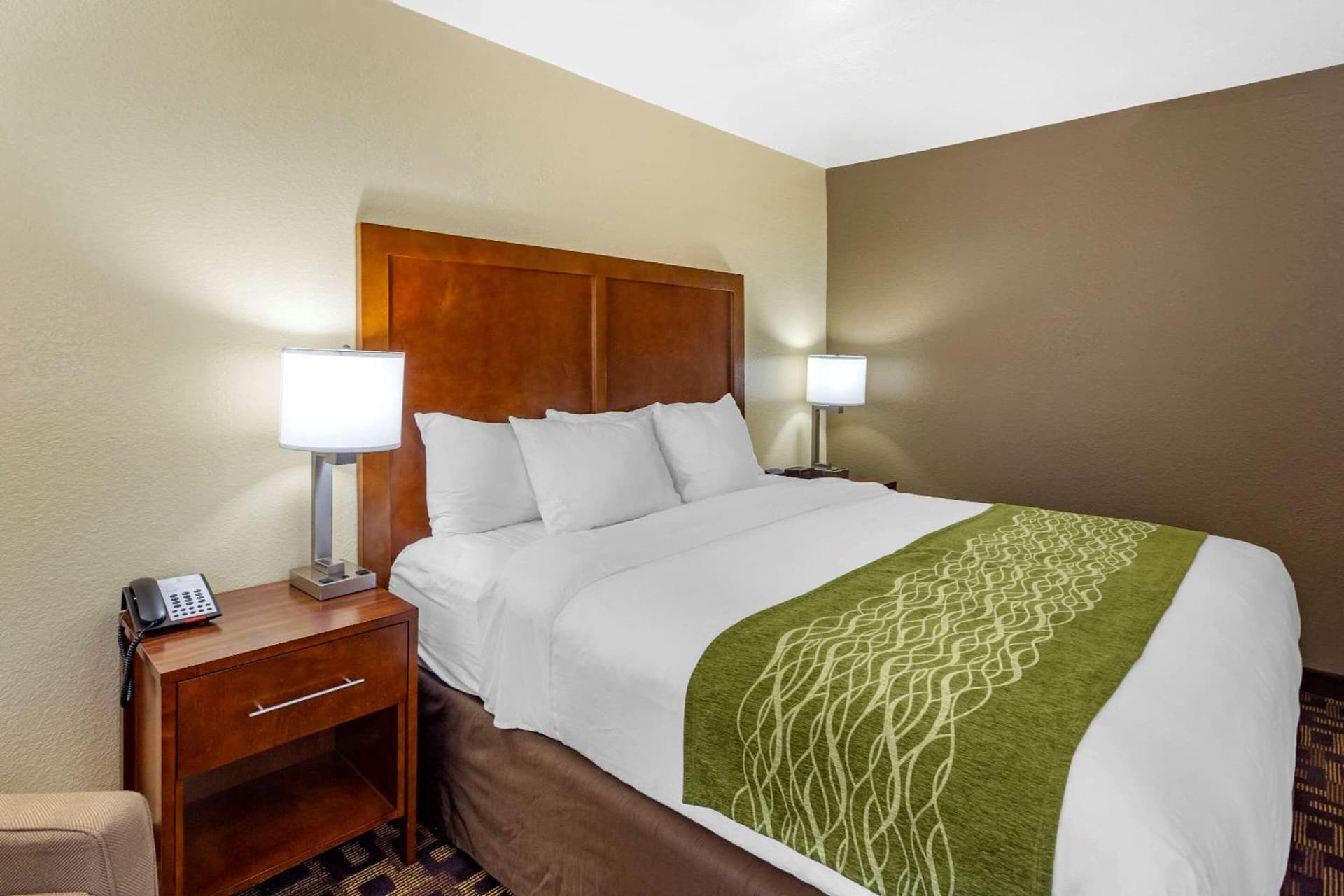 Comfort Inn & Suites North Aurora - Naperville gallery photo in North Aurora, IL — image 34