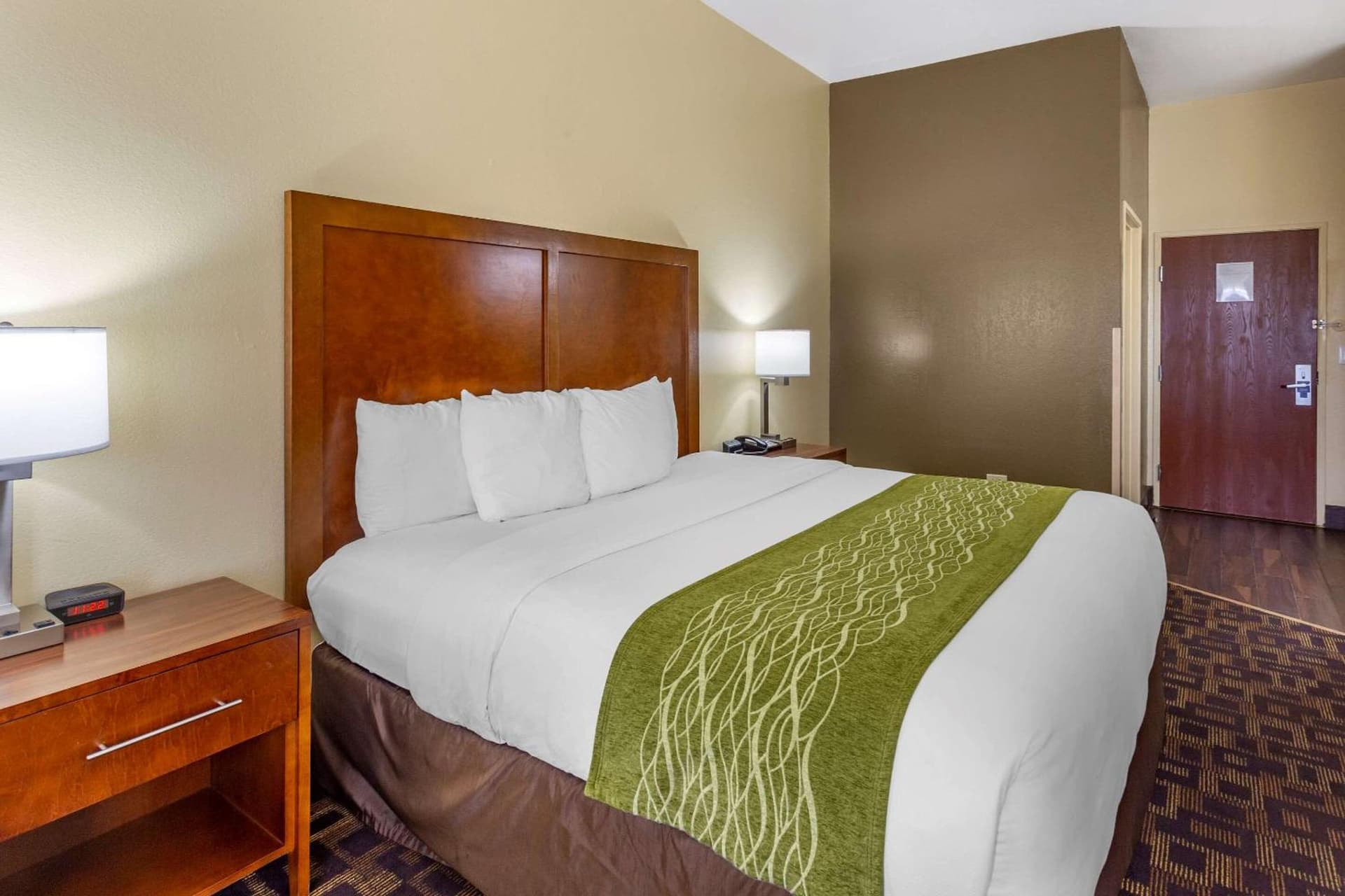 Comfort Inn & Suites North Aurora - Naperville gallery photo in North Aurora, IL — image 24