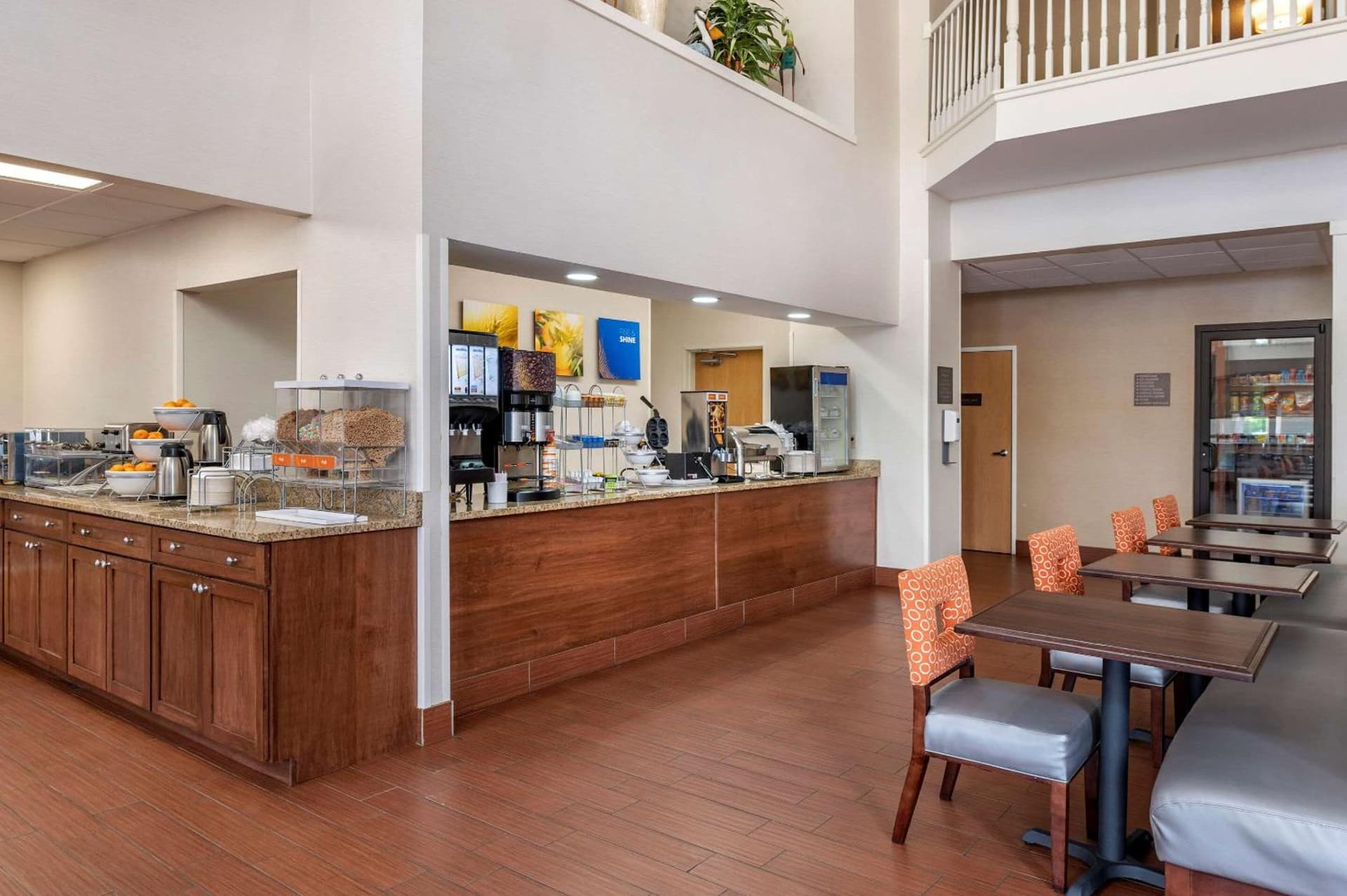 Comfort Suites Elkhart North gallery photo in Elkhart, IN — image 13