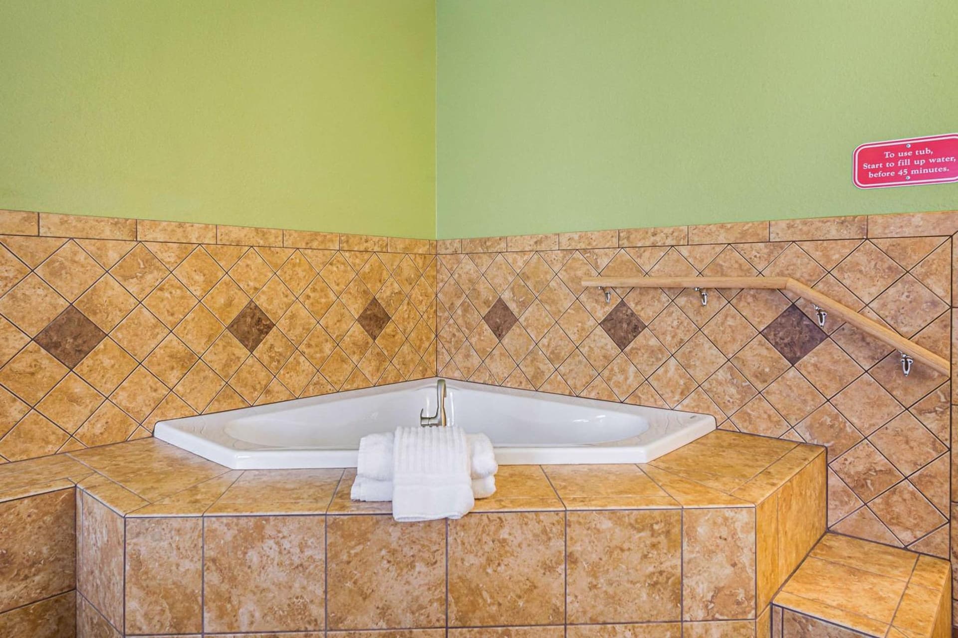 Comfort Inn & Suites Dayton Northwest - Englewood gallery photo in Dayton, OH — image 27