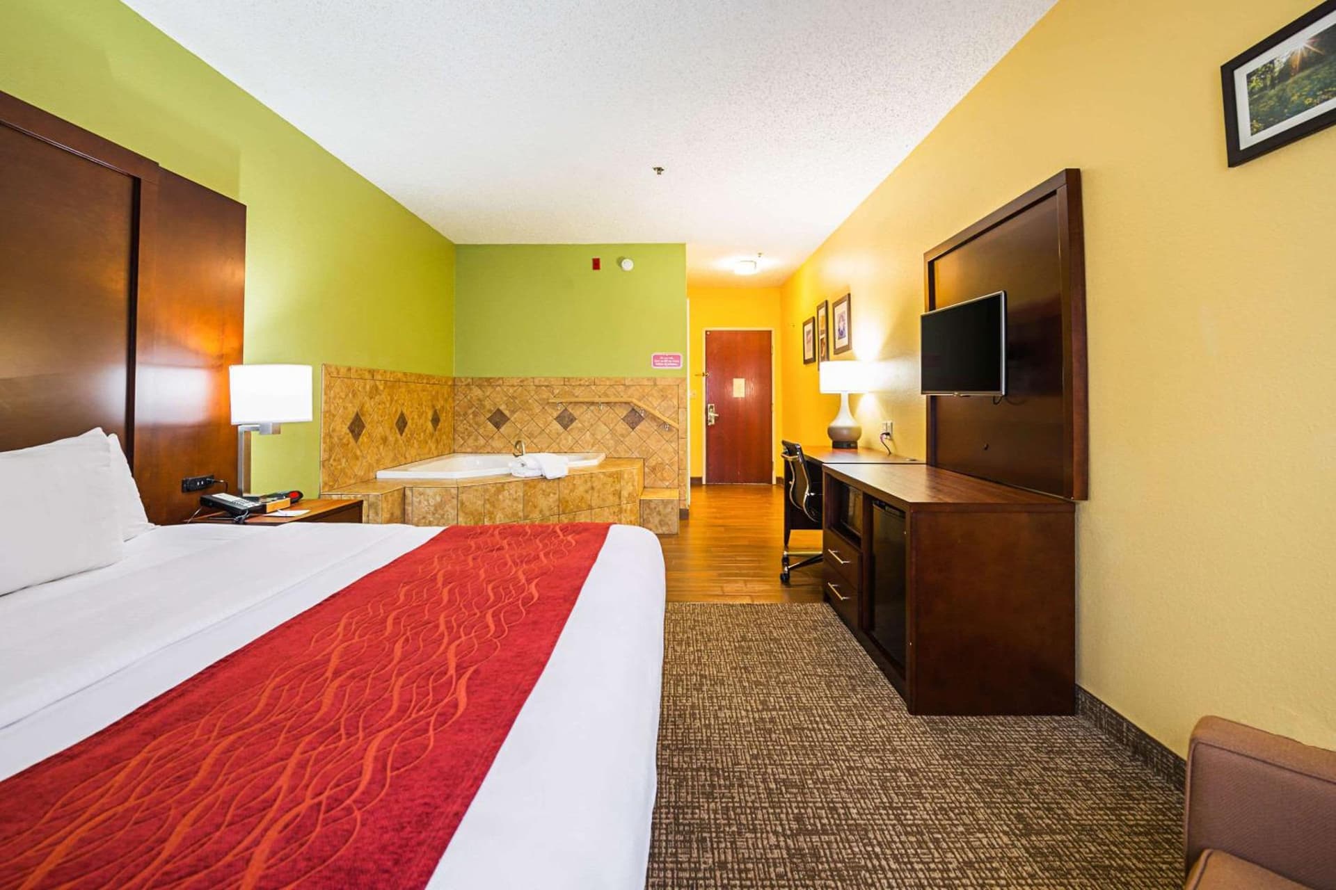 Comfort Inn & Suites Dayton Northwest - Englewood gallery photo in Dayton, OH — image 18