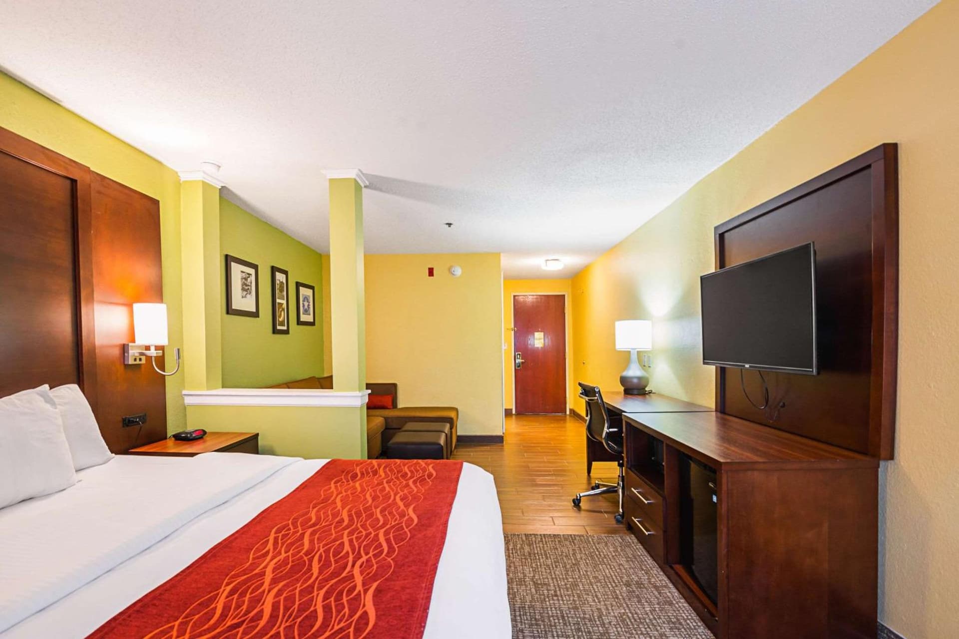 Comfort Inn & Suites Dayton Northwest - Englewood gallery photo in Dayton, OH — image 15