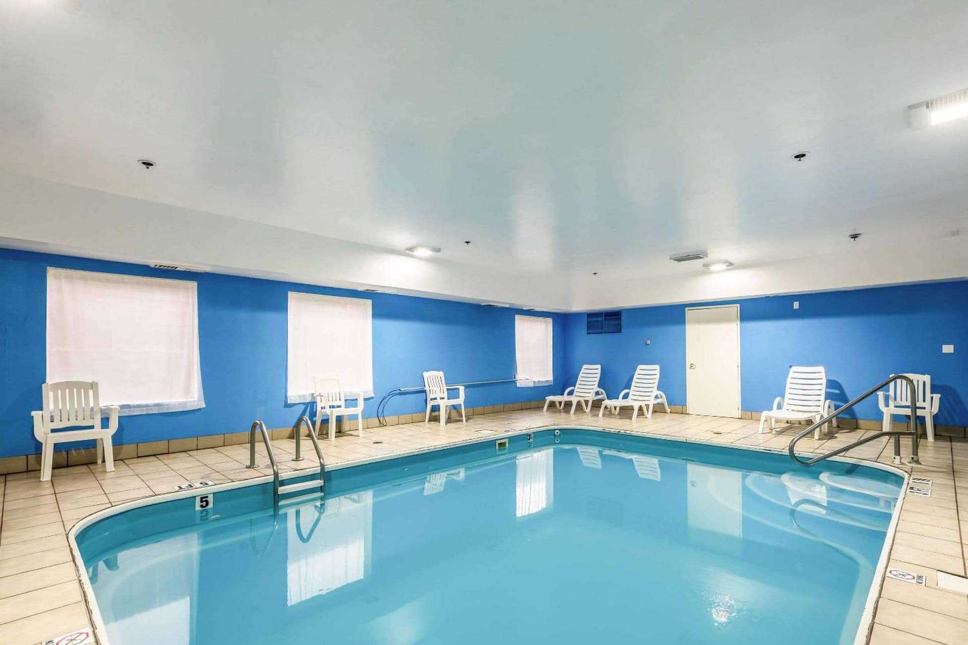 Comfort Inn & Suites Dayton Northwest - Englewood gallery photo in Dayton, OH — image 22
