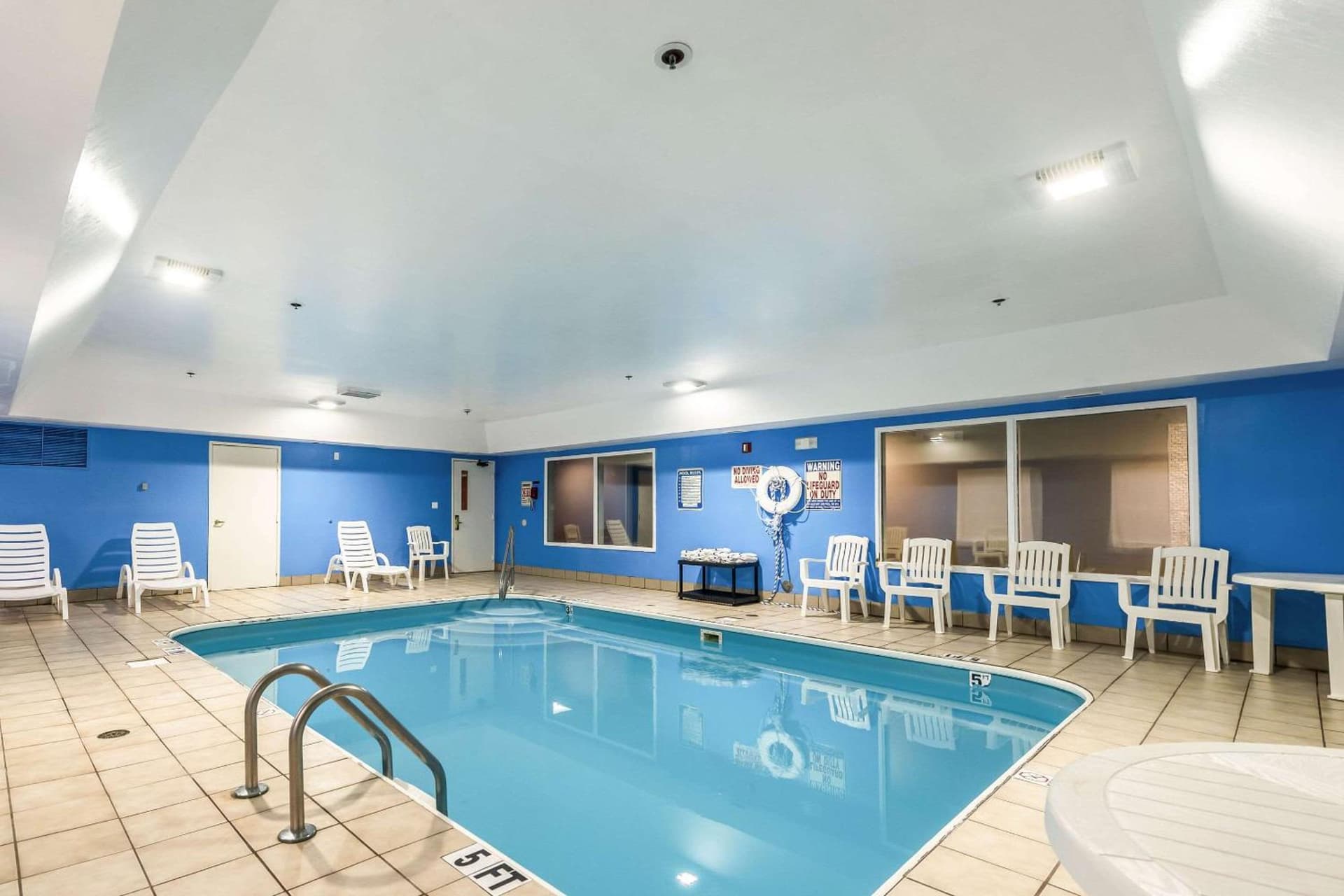 Comfort Inn & Suites Dayton Northwest - Englewood gallery photo in Dayton, OH — image 25