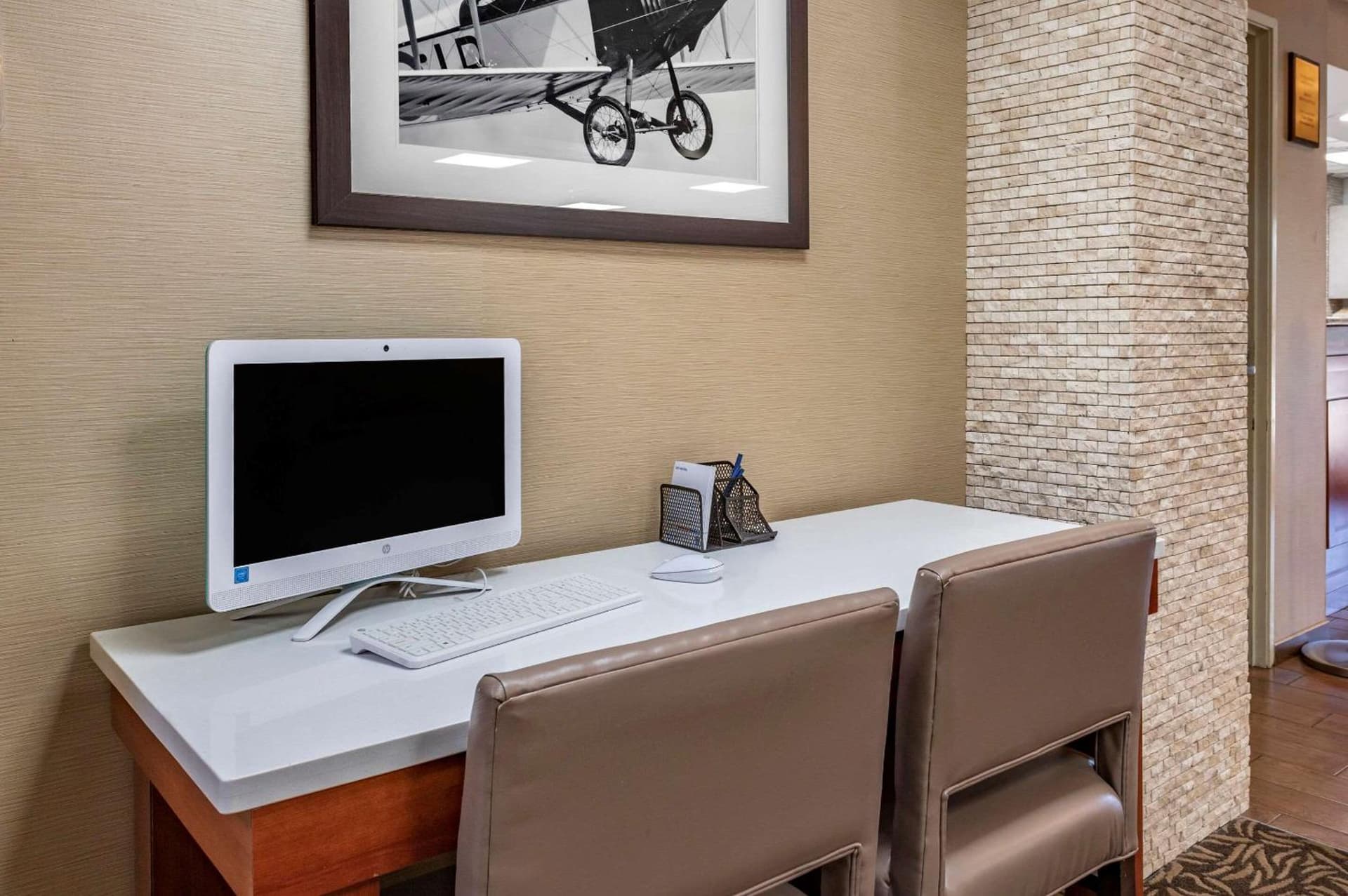 Comfort Inn & Suites Dayton Northwest - Englewood gallery photo in Dayton, OH — image 17