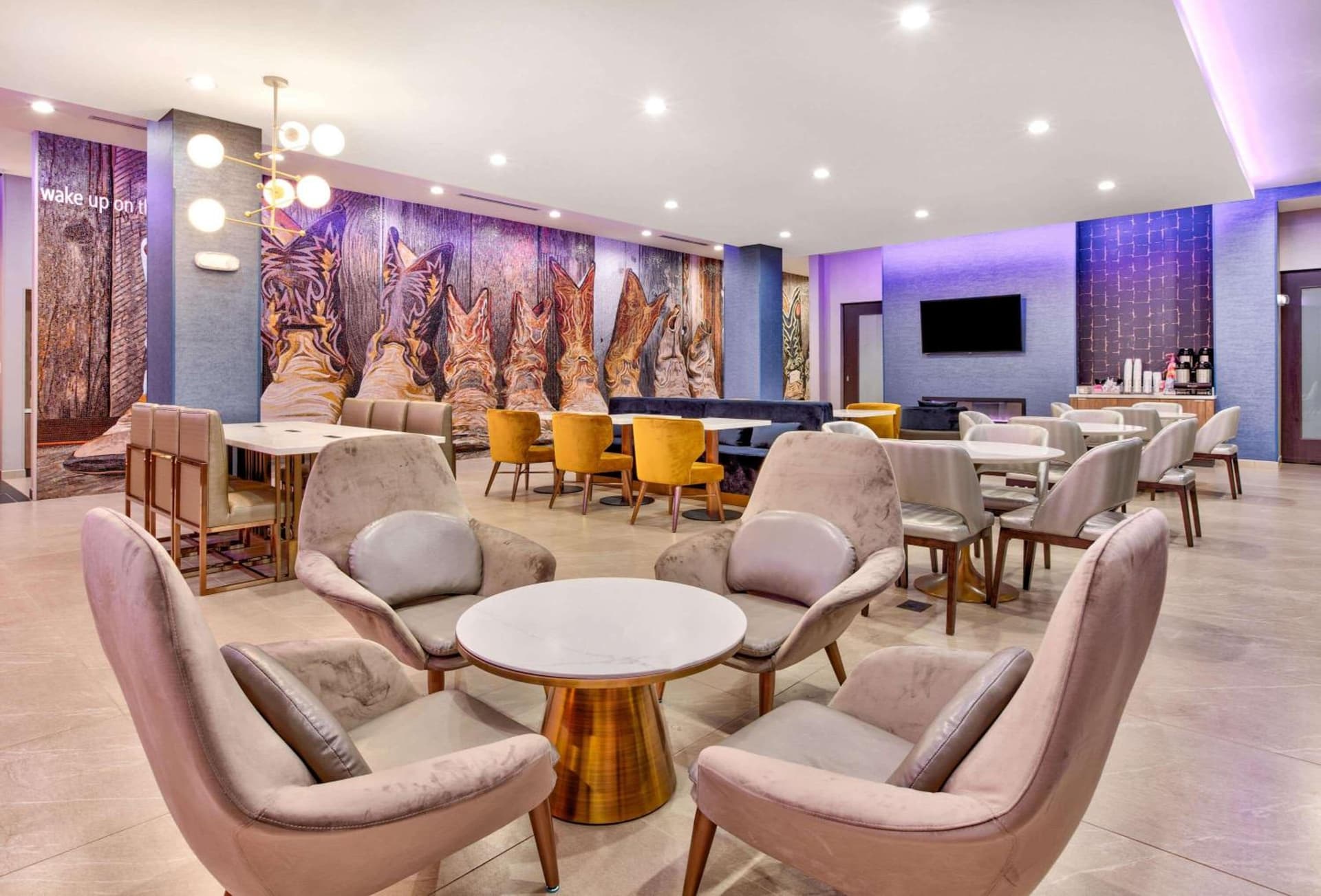 La Quinta Inn & Suites by Wyndham Terrell gallery photo in Terrell, TX — image 25
