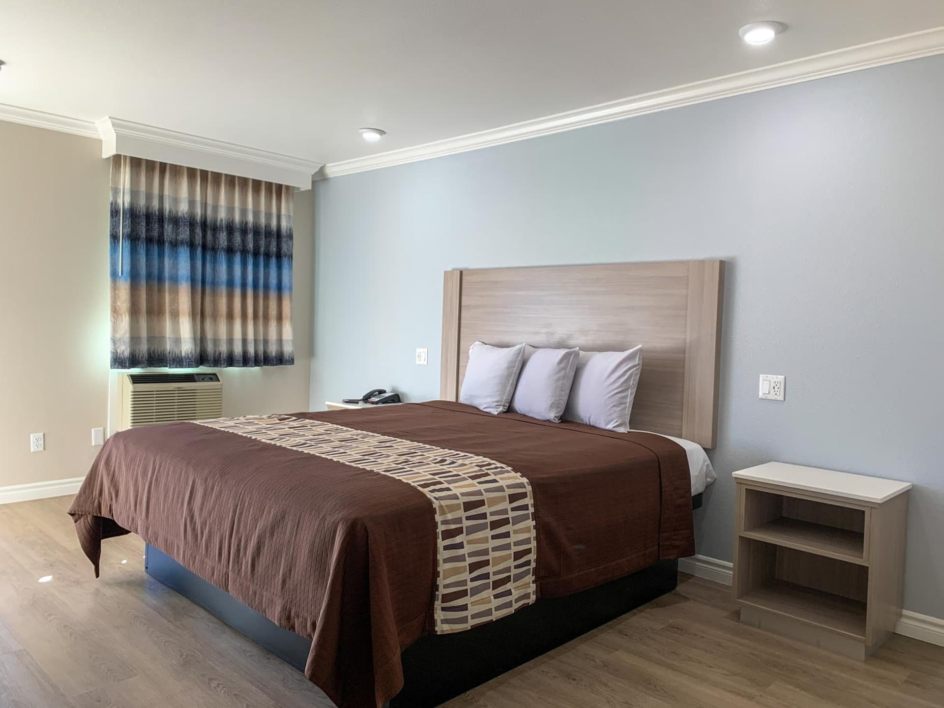 Mojave Inn gallery photo in Victorville, CA — image 14