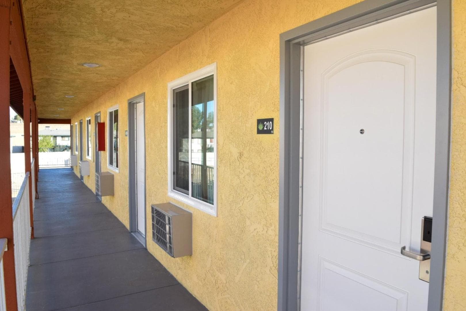 Mojave Inn gallery photo in Victorville, CA — image 16