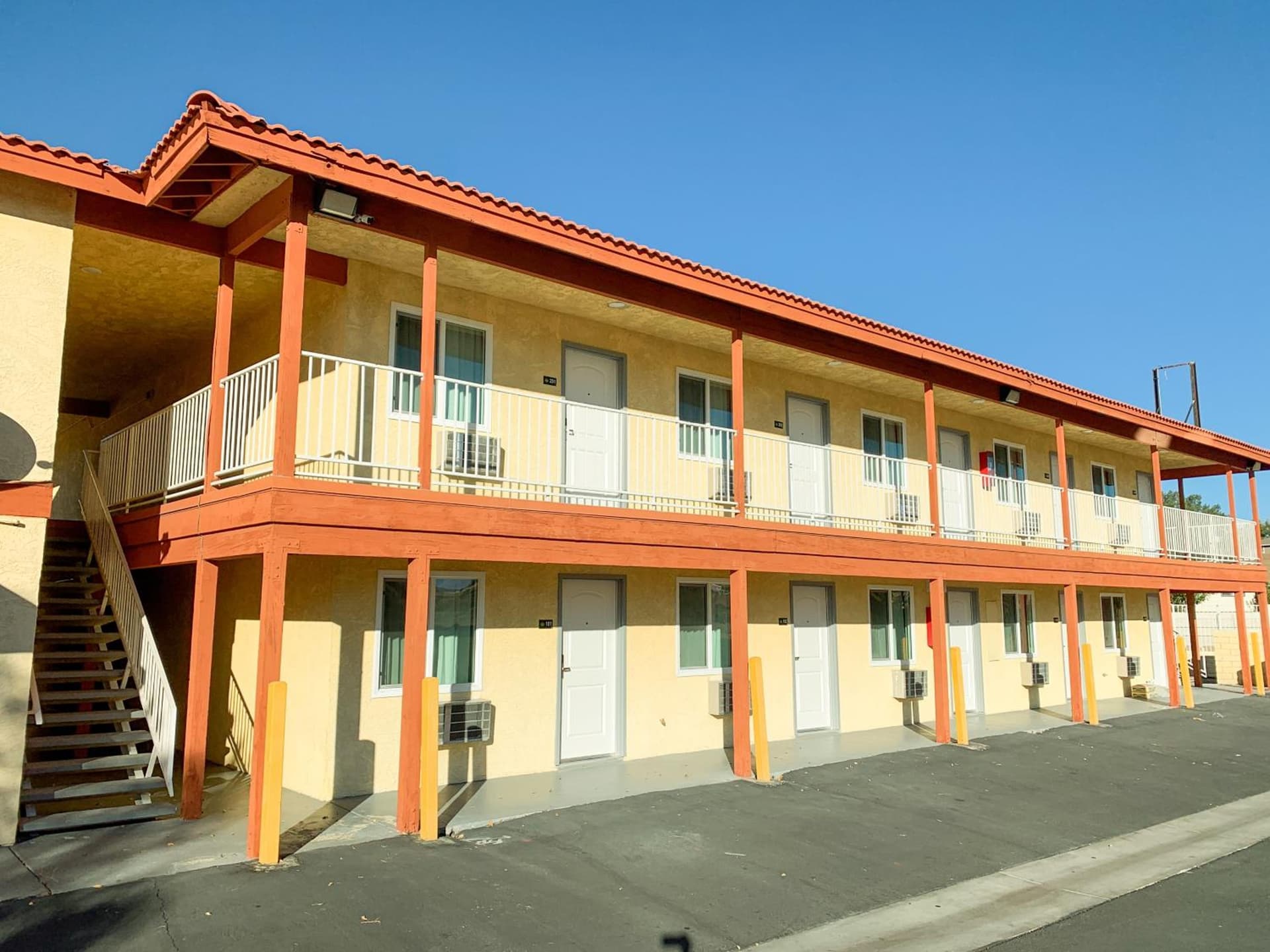 Mojave Inn gallery photo in Victorville, CA — image 9