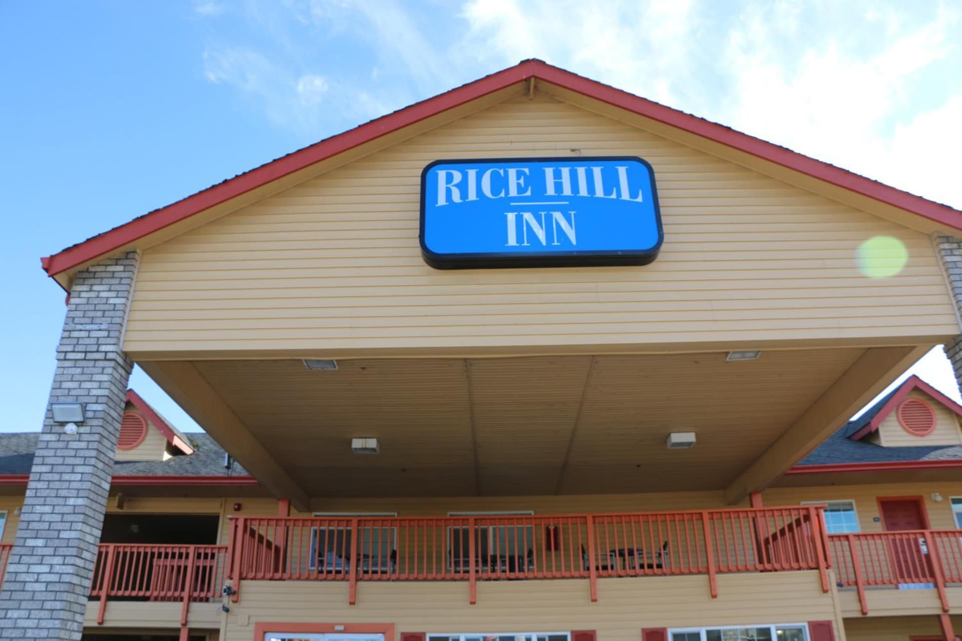 Rice Hill Inn Motel property views in Oakland, OR — gallery photo 3