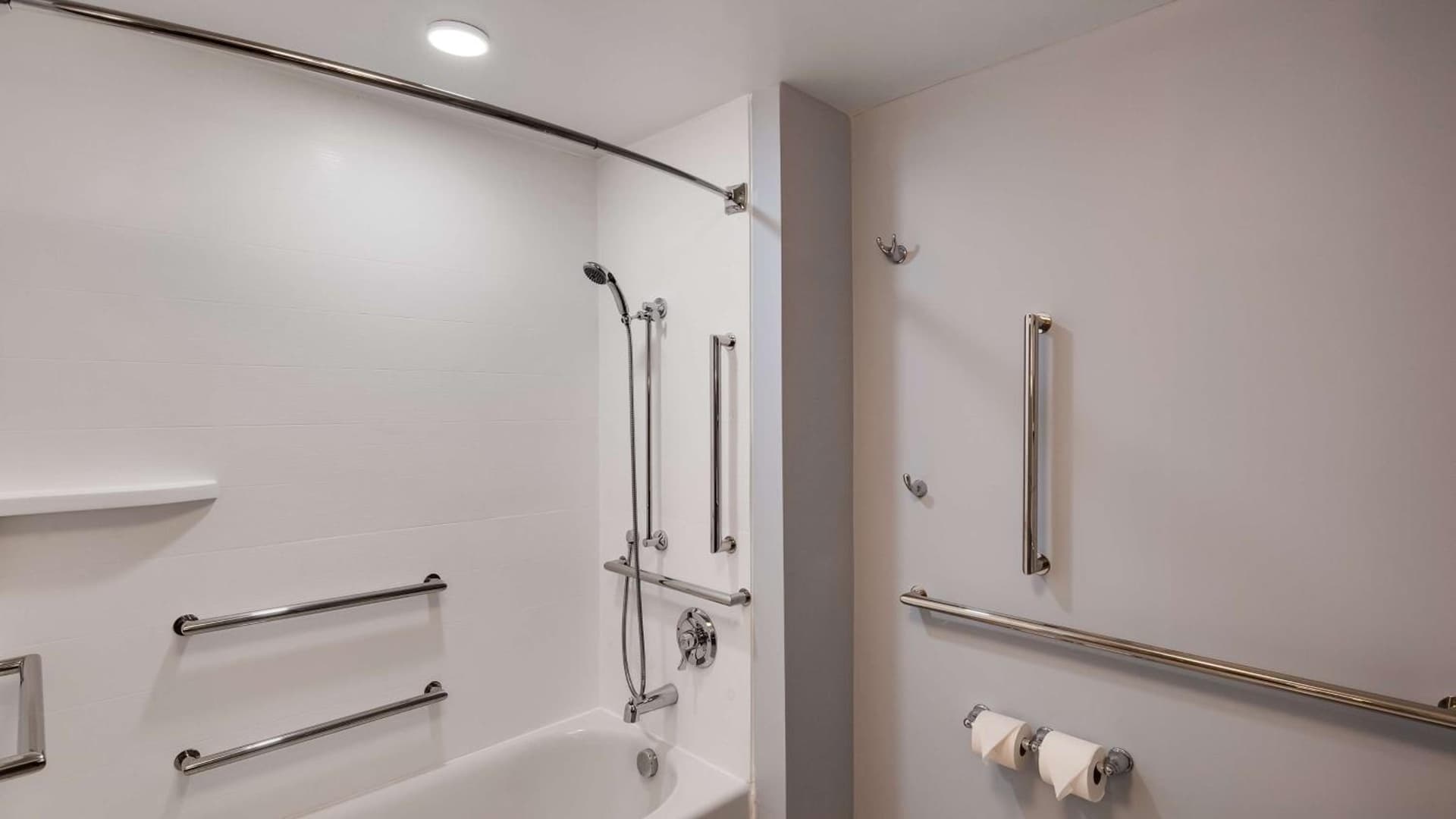 Best Western Plus Hershey gallery photo in Hershey, PA — image 12