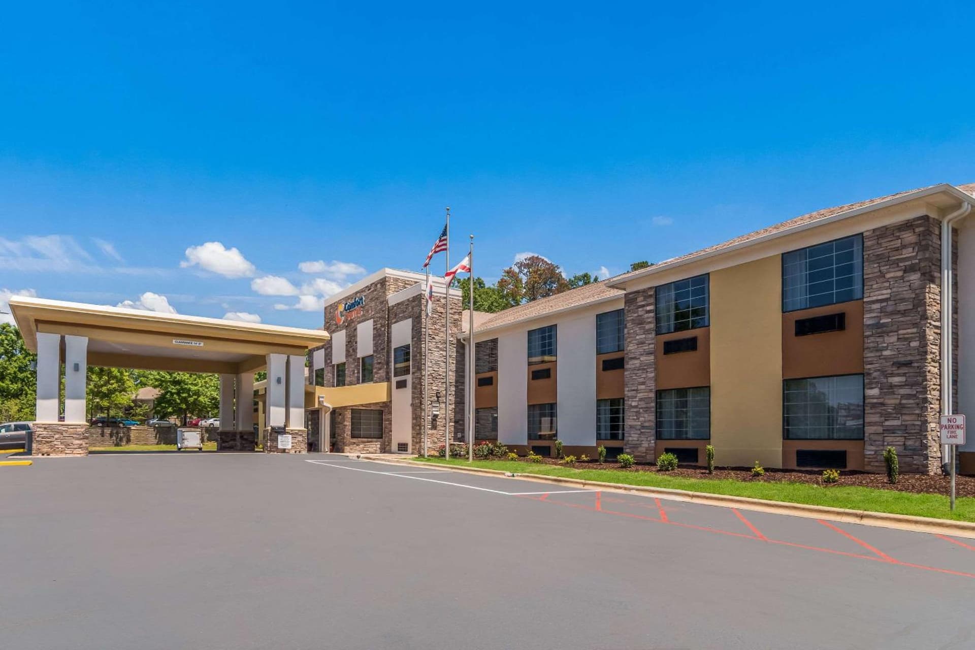 Comfort Suites Eufaula North property views in Eufaula, AL — gallery photo 3