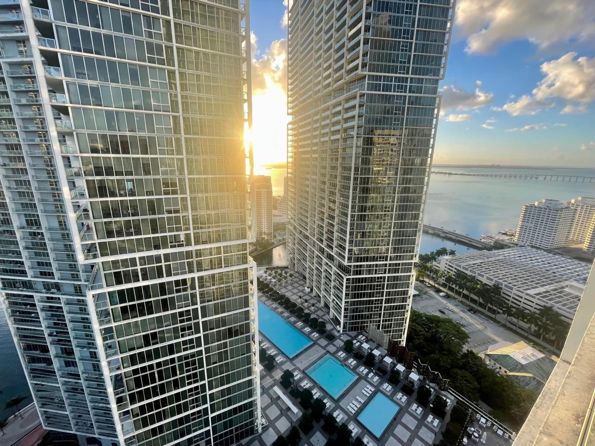 IconBrickell Tower 3 W Residences featured exterior or lobby in Miami, FL — similar hotel