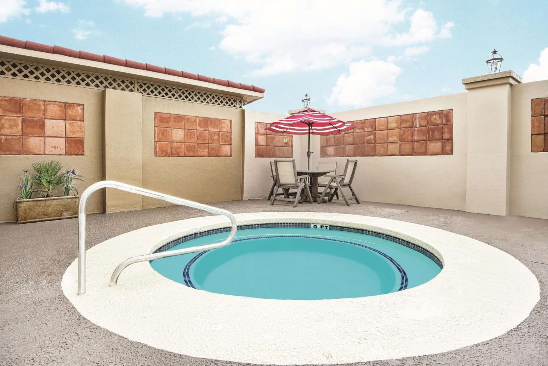 La Quinta by Wyndham Laredo Airport gallery photo in Laredo, TX — image 27