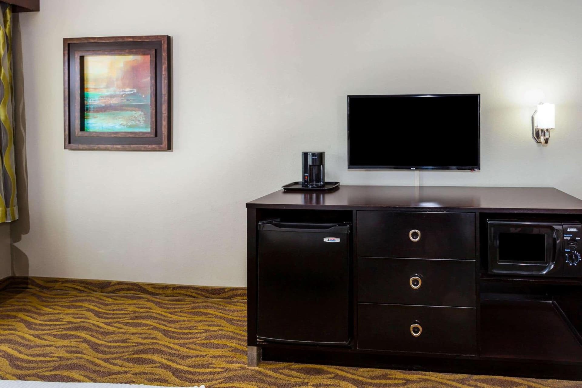 La Quinta by Wyndham Laredo Airport gallery photo in Laredo, TX — image 13