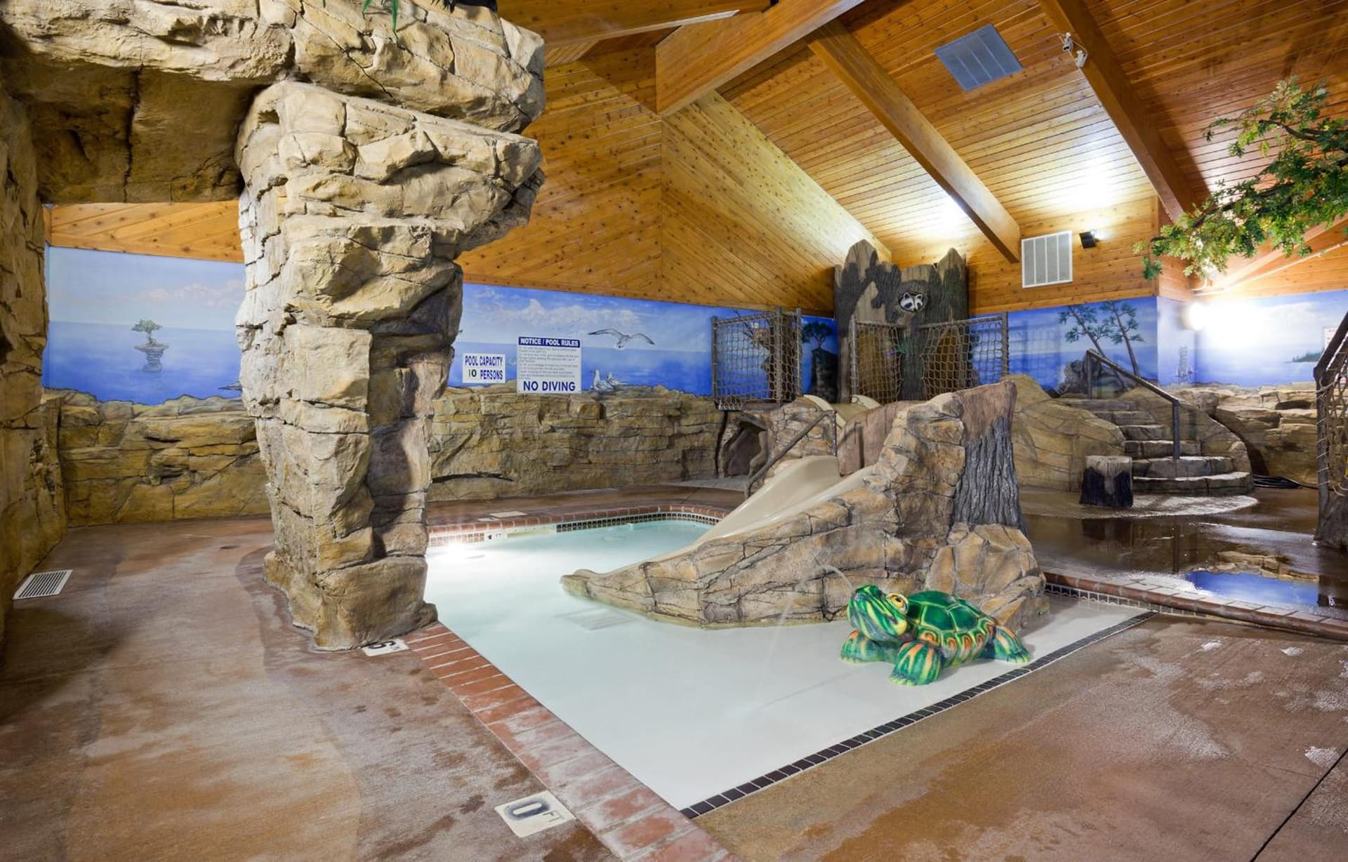AmericInn by Wyndham Chippewa Falls gallery photo in Chippewa Falls, WI — image 22