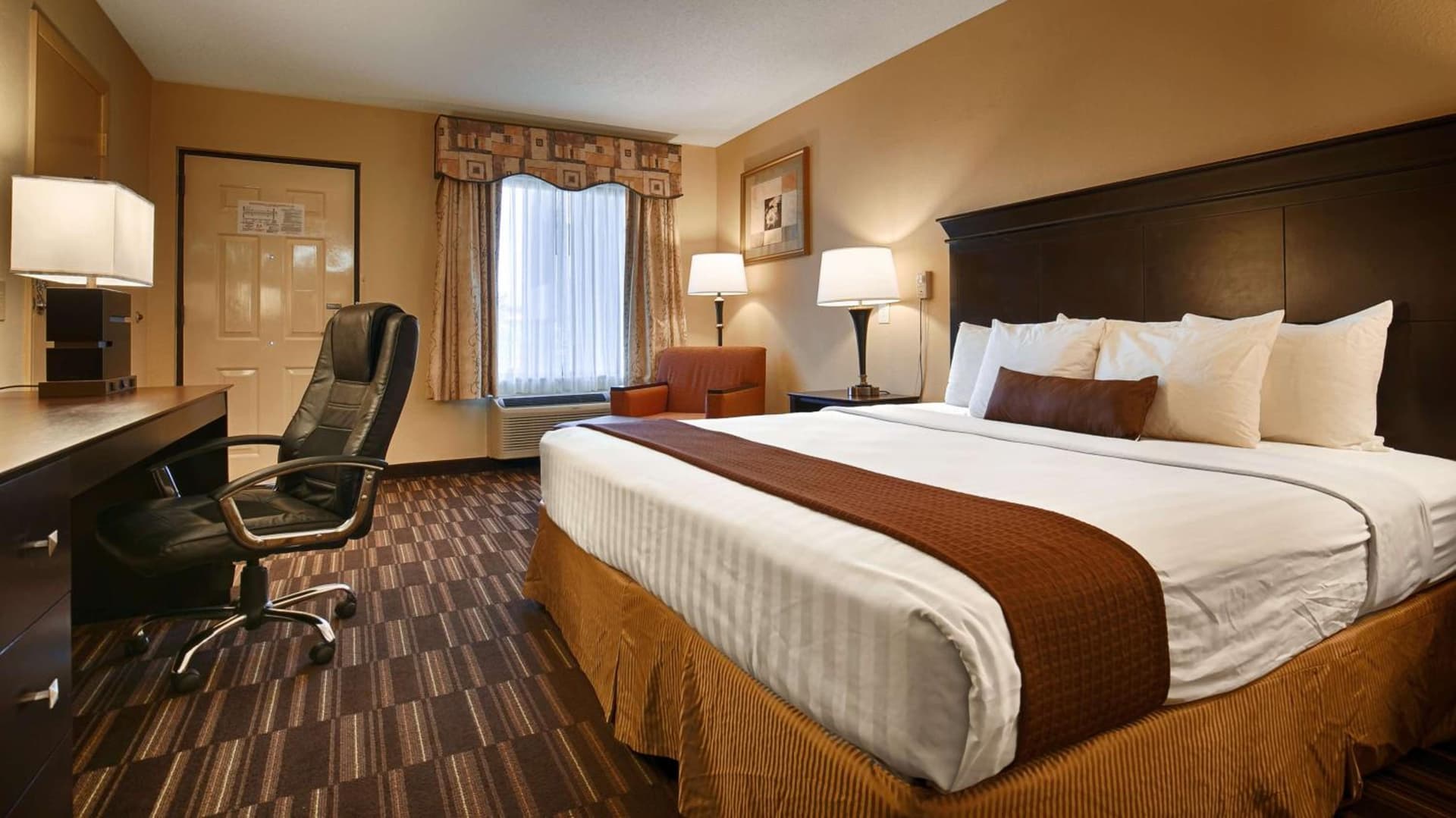 Best Western Greenville Inn property views in Greenville, AL — gallery photo 3