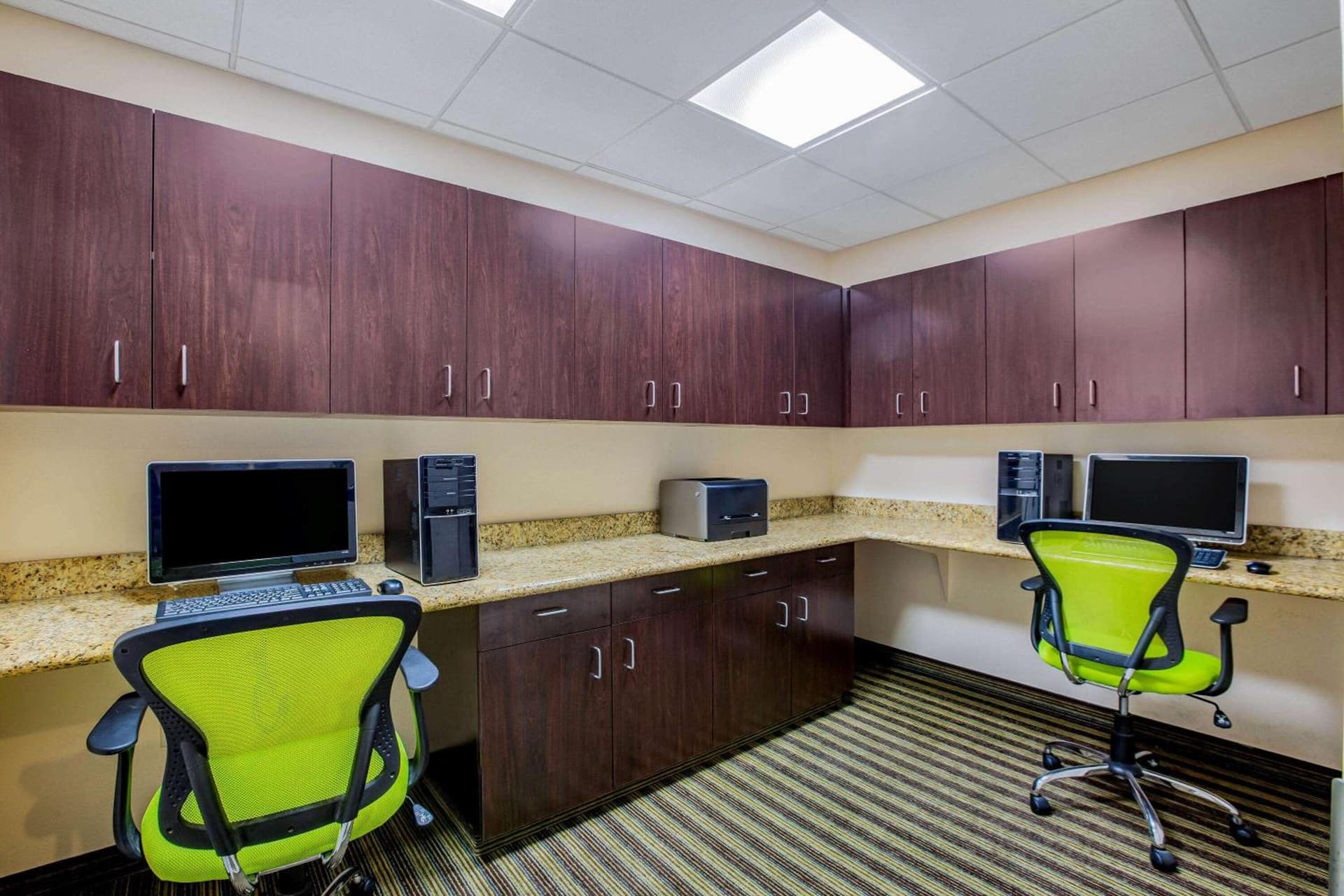 La Quinta by Wyndham Fowler gallery photo in Fowler, CA — image 11