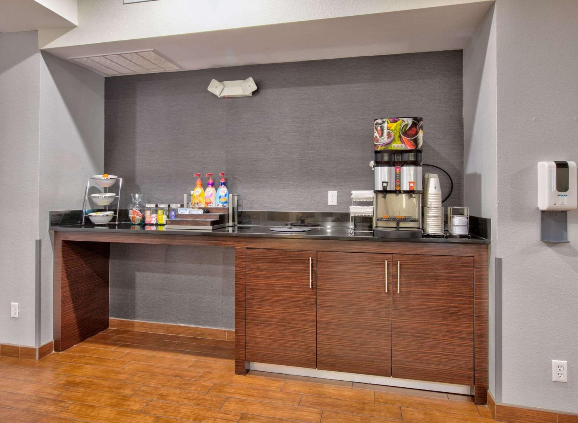 Wingate by Wyndham Longview North gallery photo in Longview, TX — image 10