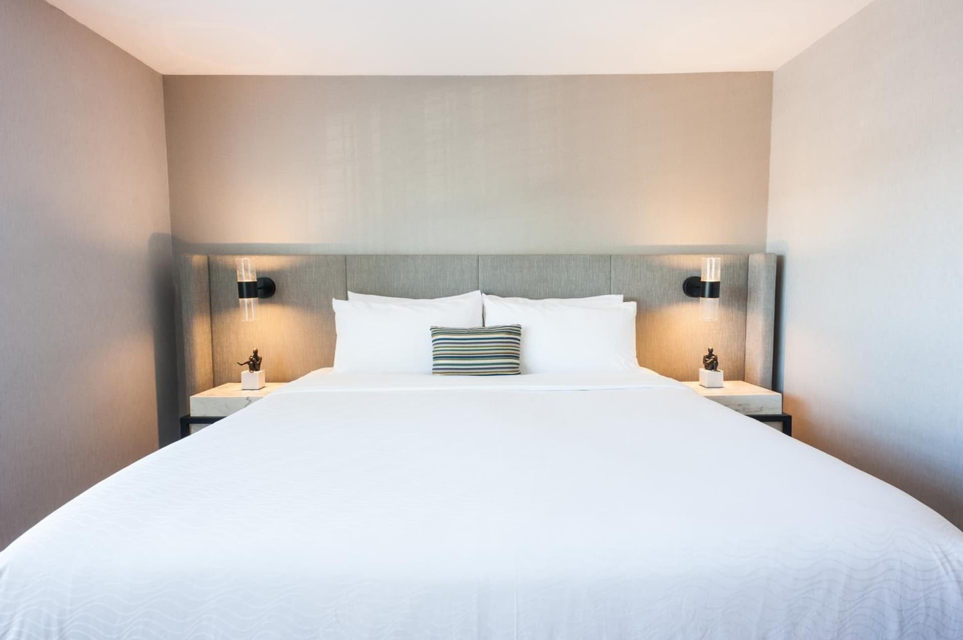 Hotel Indigo Napa Valley by IHG gallery photo in Napa, CA — image 15