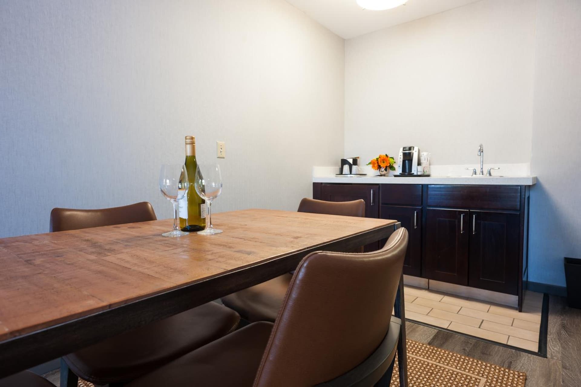 Hotel Indigo Napa Valley by IHG gallery photo in Napa, CA — image 6