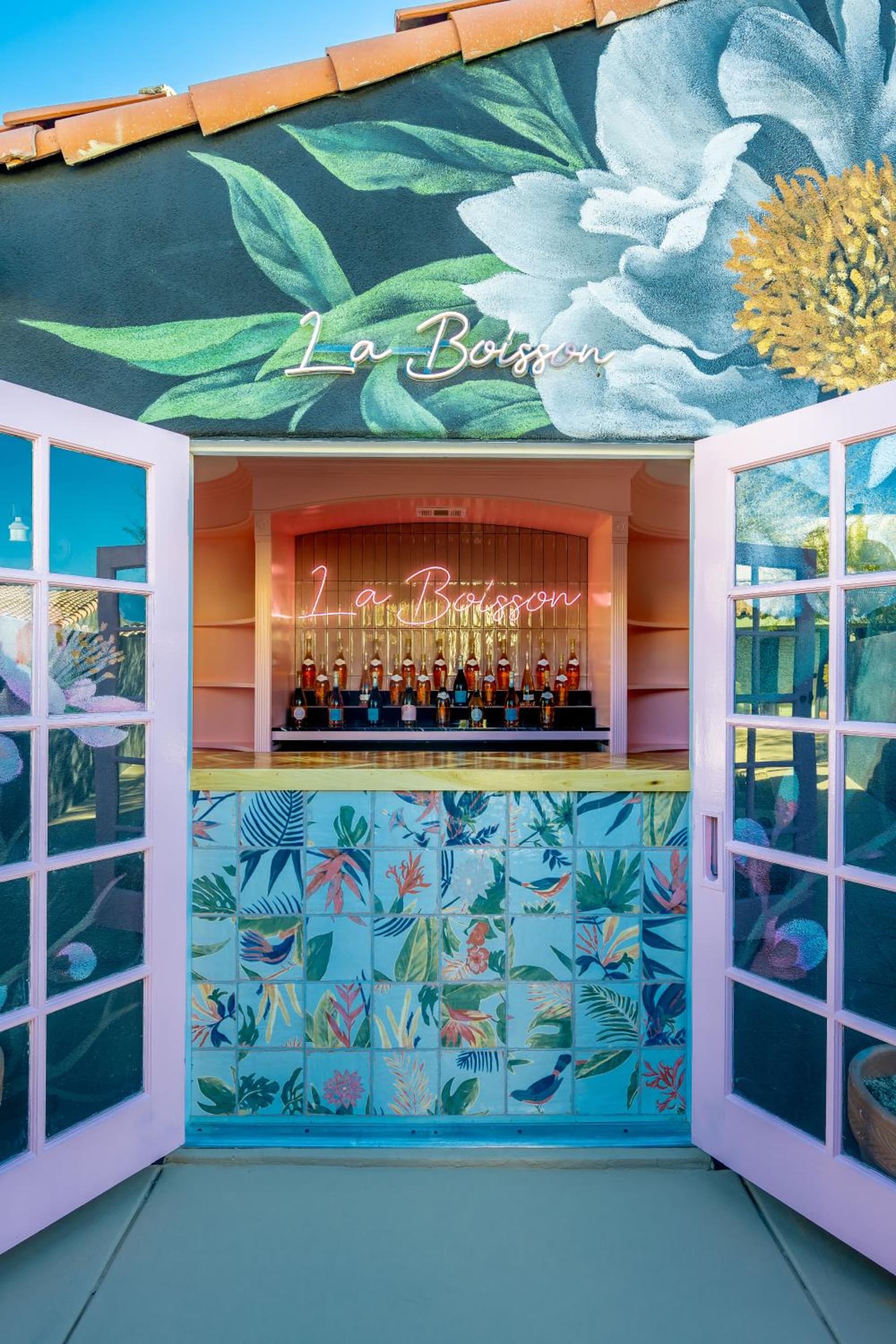 Fleur Noire Hotel - 21 and Over gallery photo in Palm Springs, CA — image 5