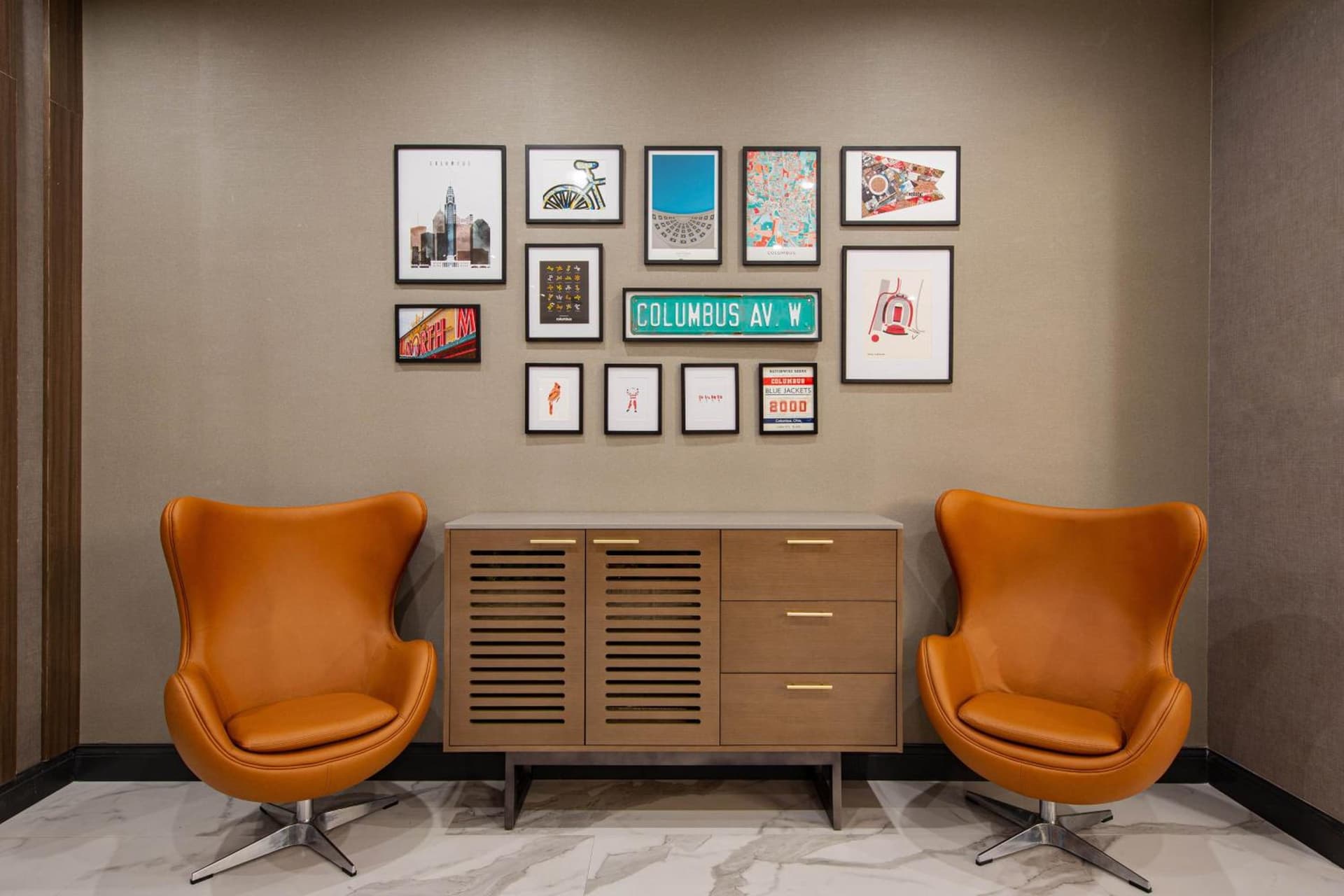 Sheraton Suites Columbus Worthington gallery photo in Columbus, OH — image 4