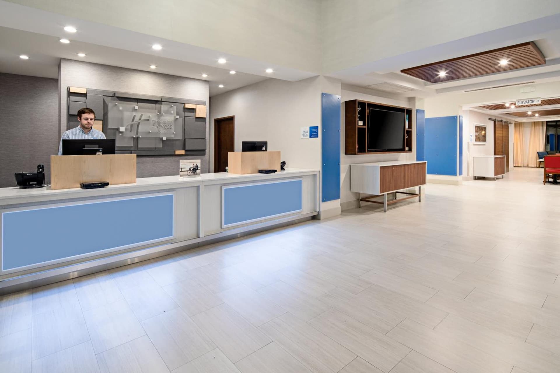 Holiday Inn Express Hotel & Suites Atascadero by IHG gallery photo in Atascadero, CA — image 37