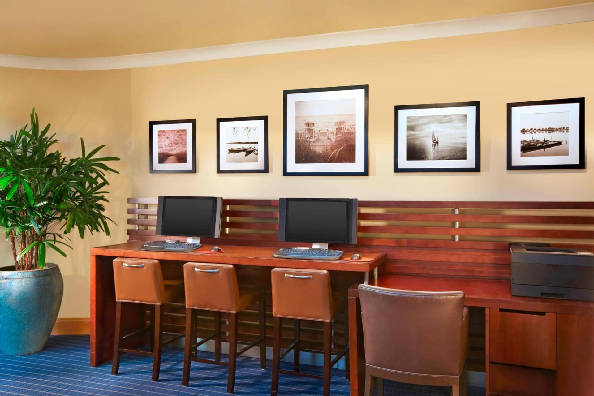Sheraton Sonoma Wine Country Petaluma gallery photo in Petaluma, CA — image 42