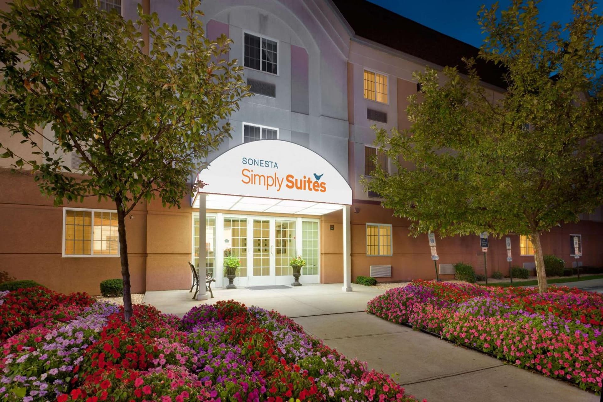 Sonesta Simply Suites Nanuet featured exterior or lobby in Nanuet, NY — similar hotel